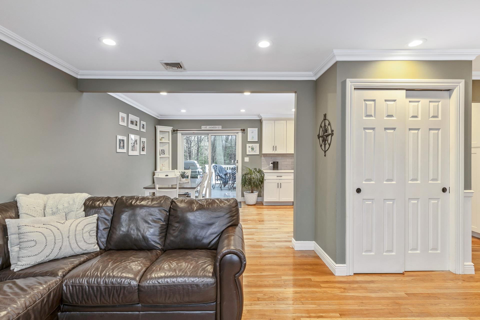 24 Oak Street Property Photo 18