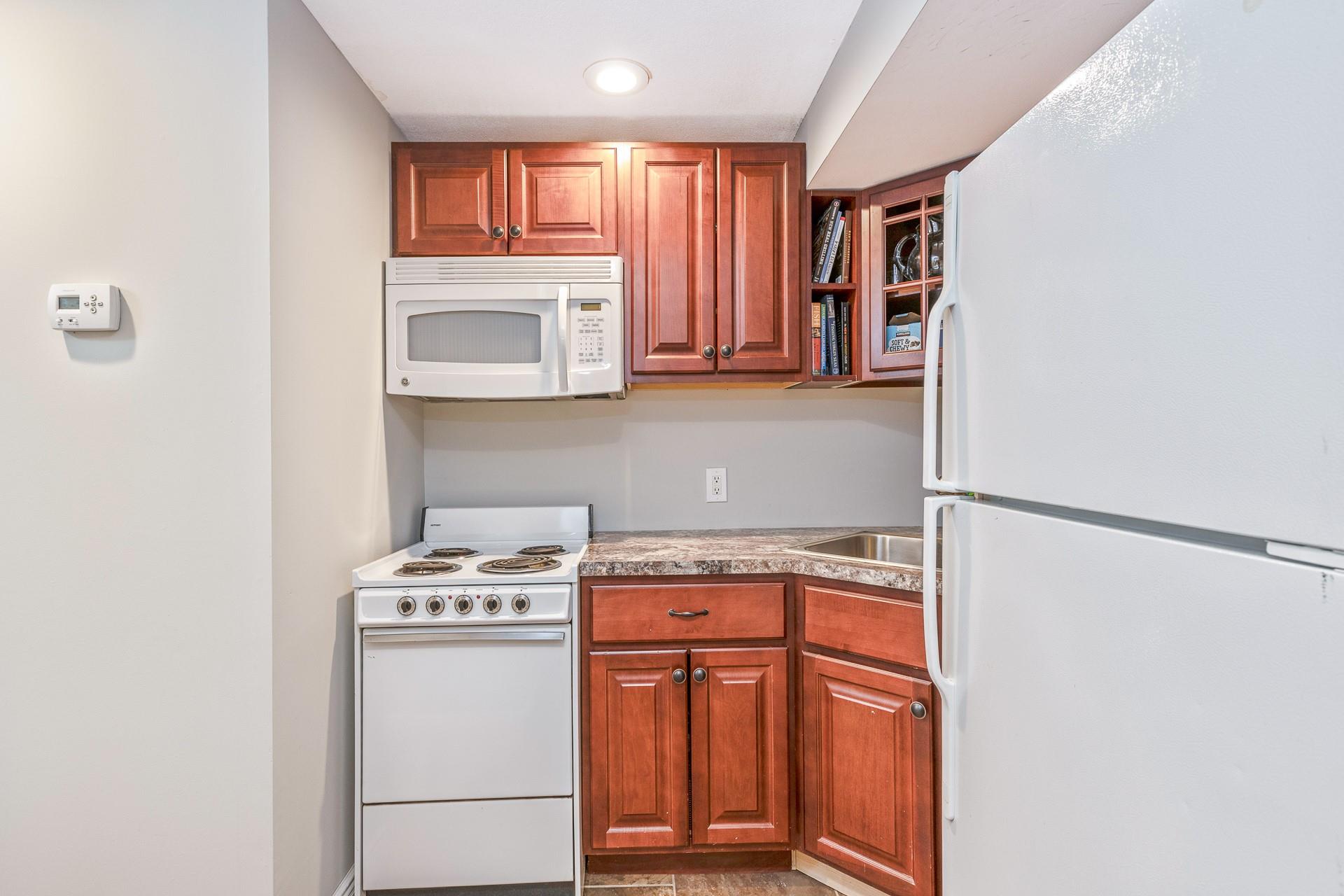 24 Oak Street Property Photo 36