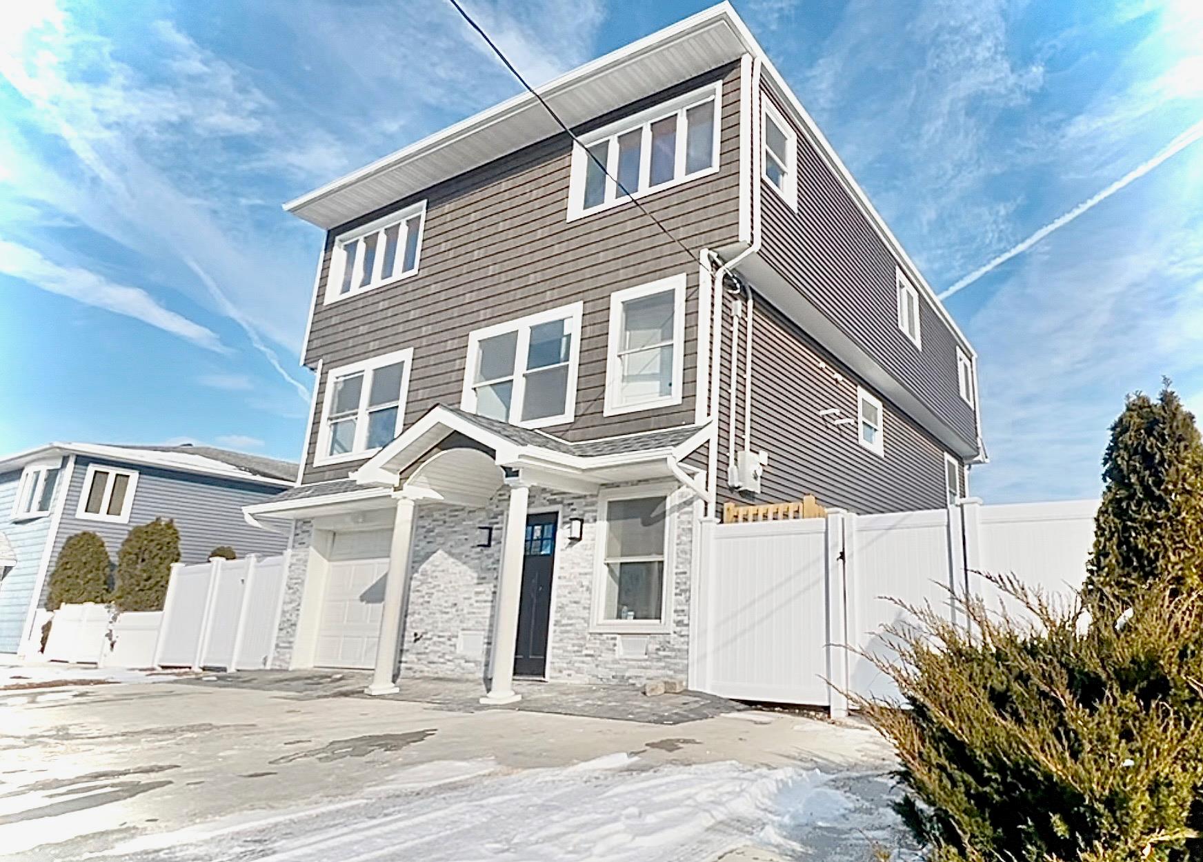 503 Nassau Avenue Property Photo