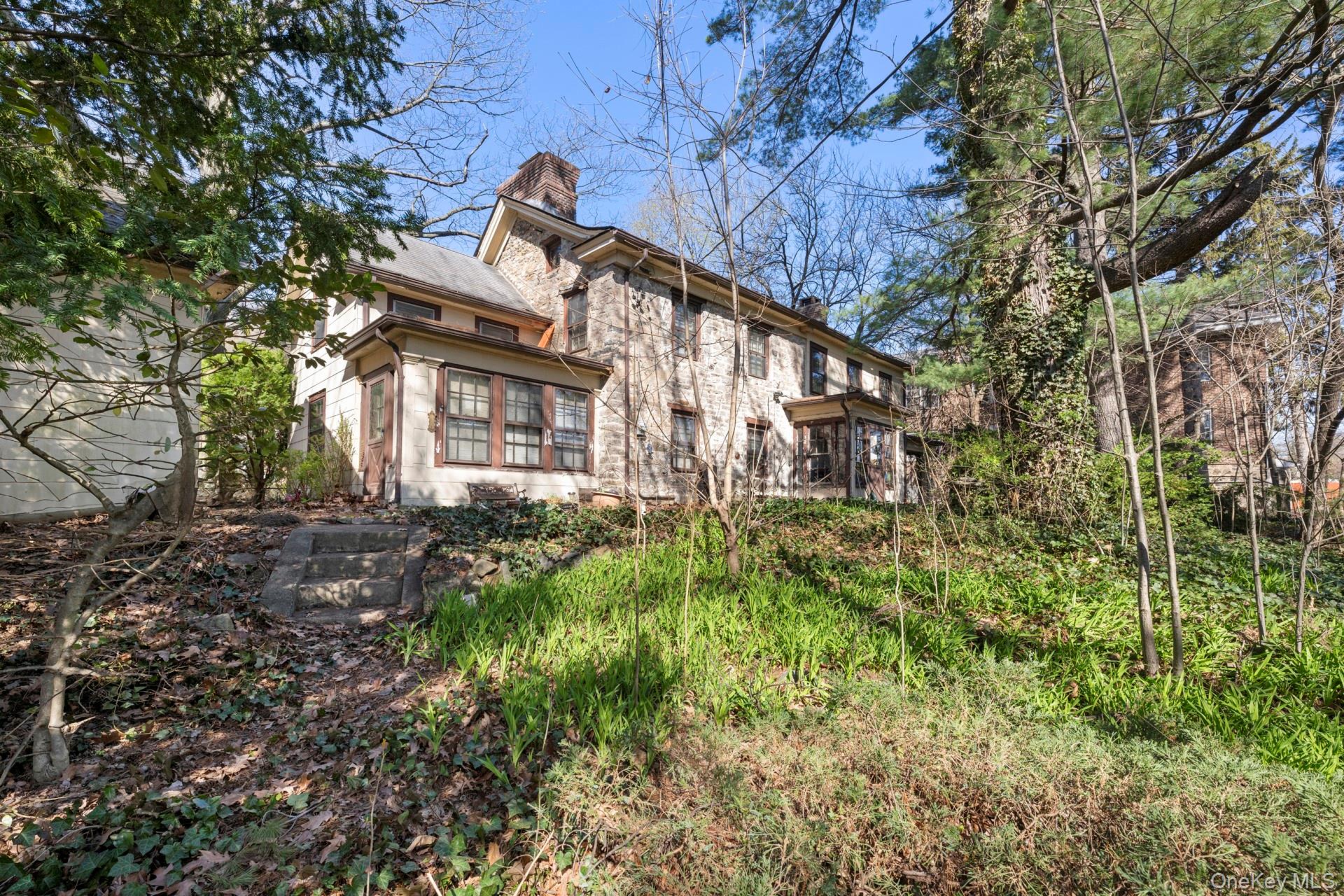 5122 Post Road Property Photo 7