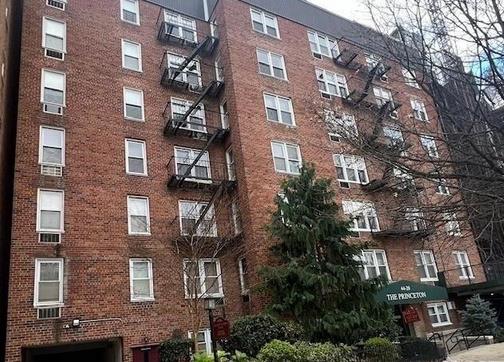 44-20 Douglaston Pkwy Property Photo