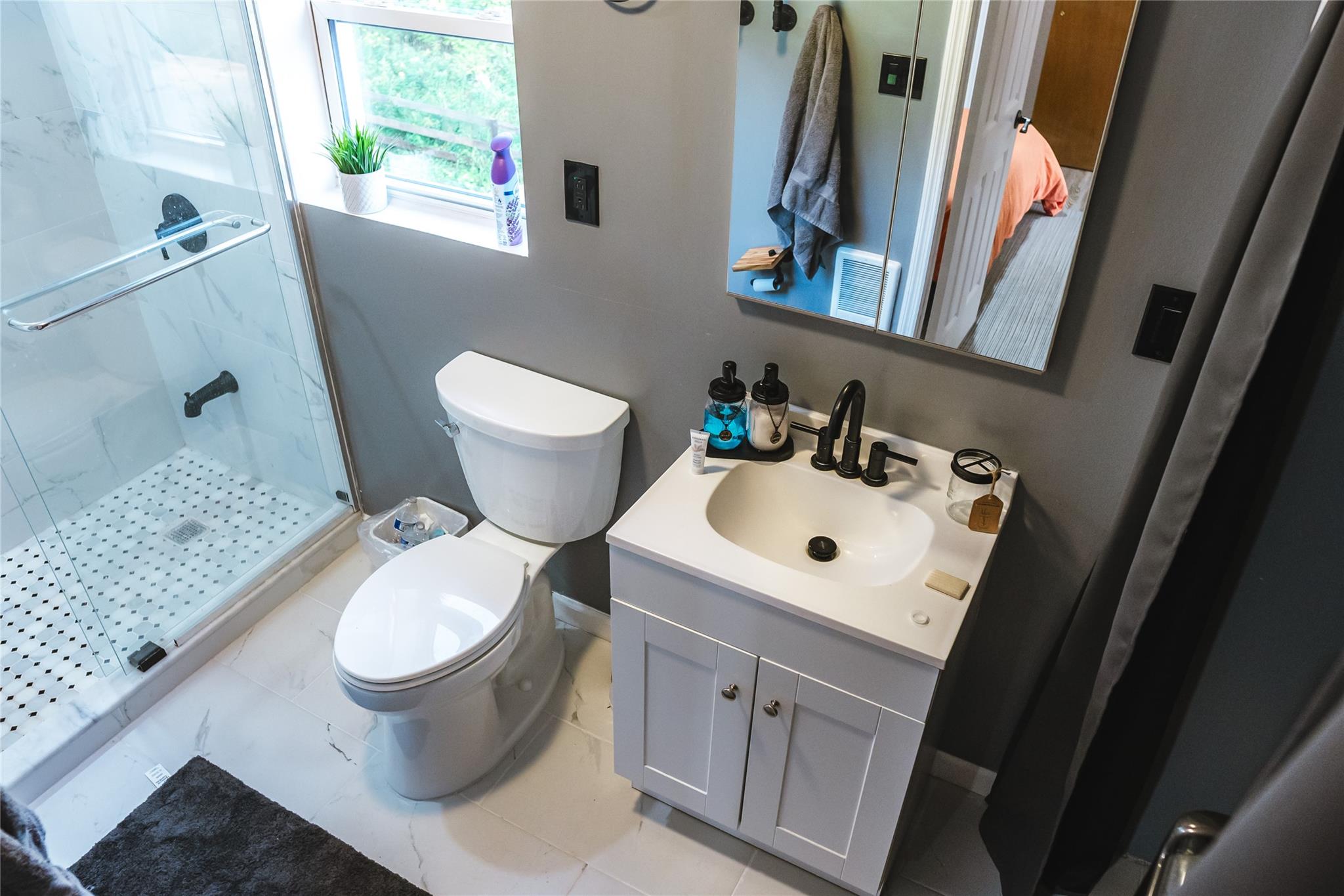 24 Valell Path Property Photo 16