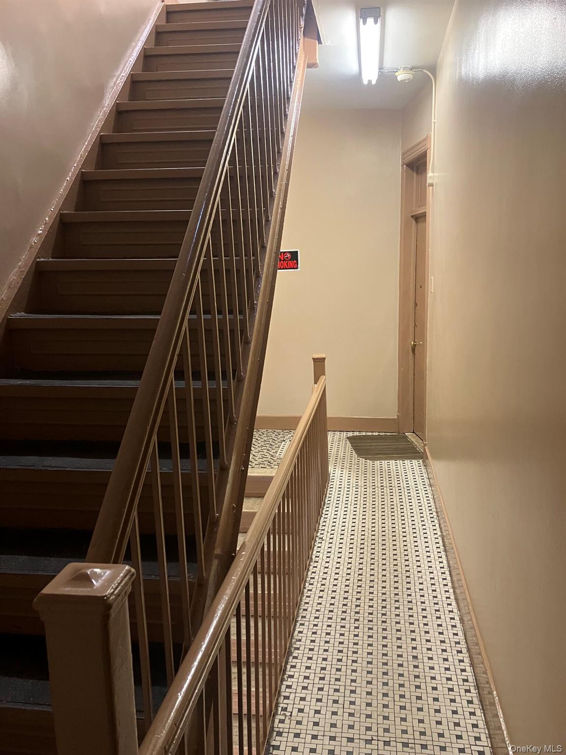 20-14 29th St Astoria, 29th., St. Property Photo 5