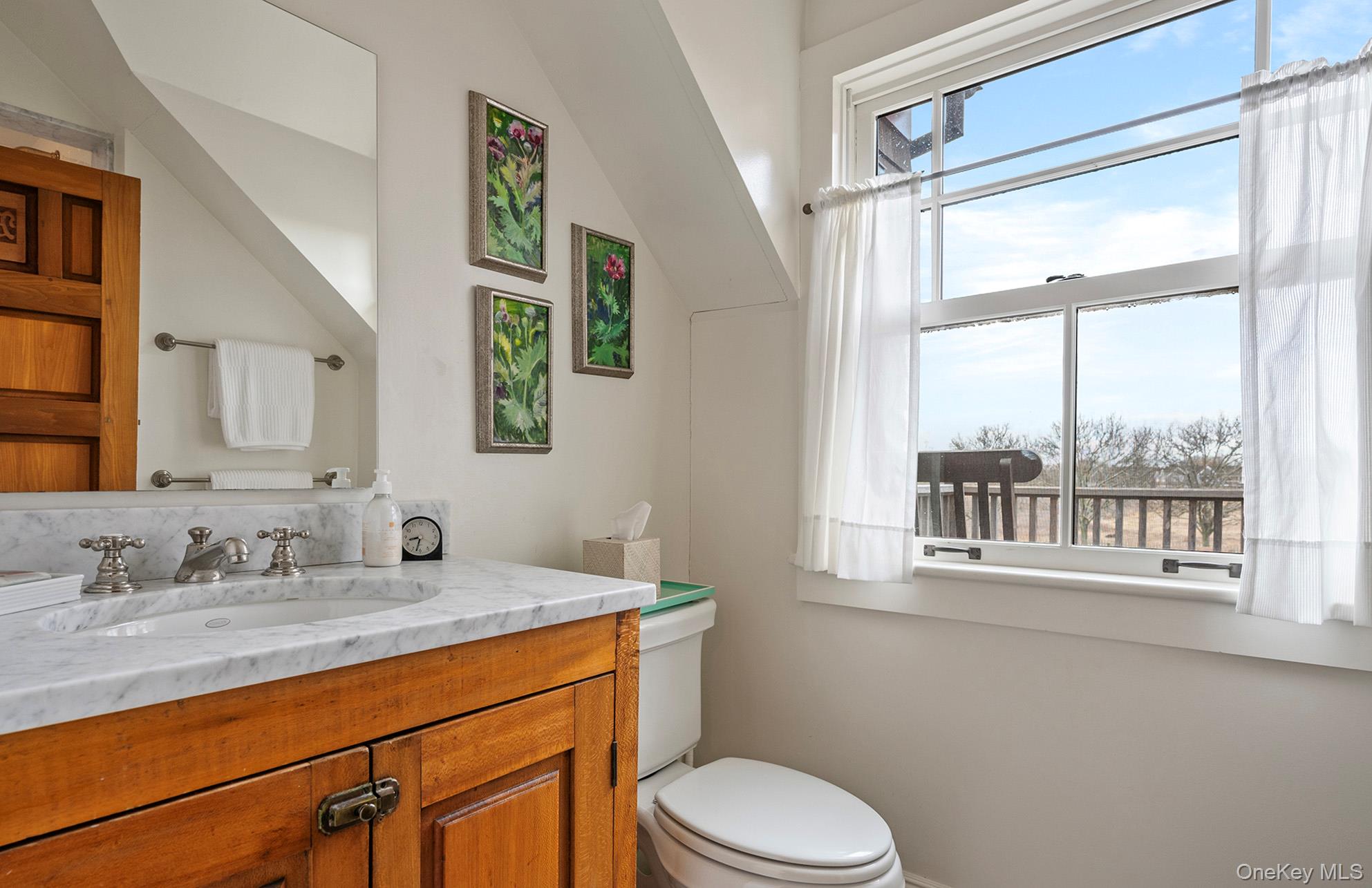 322 Rose Hill Road Property Photo 5