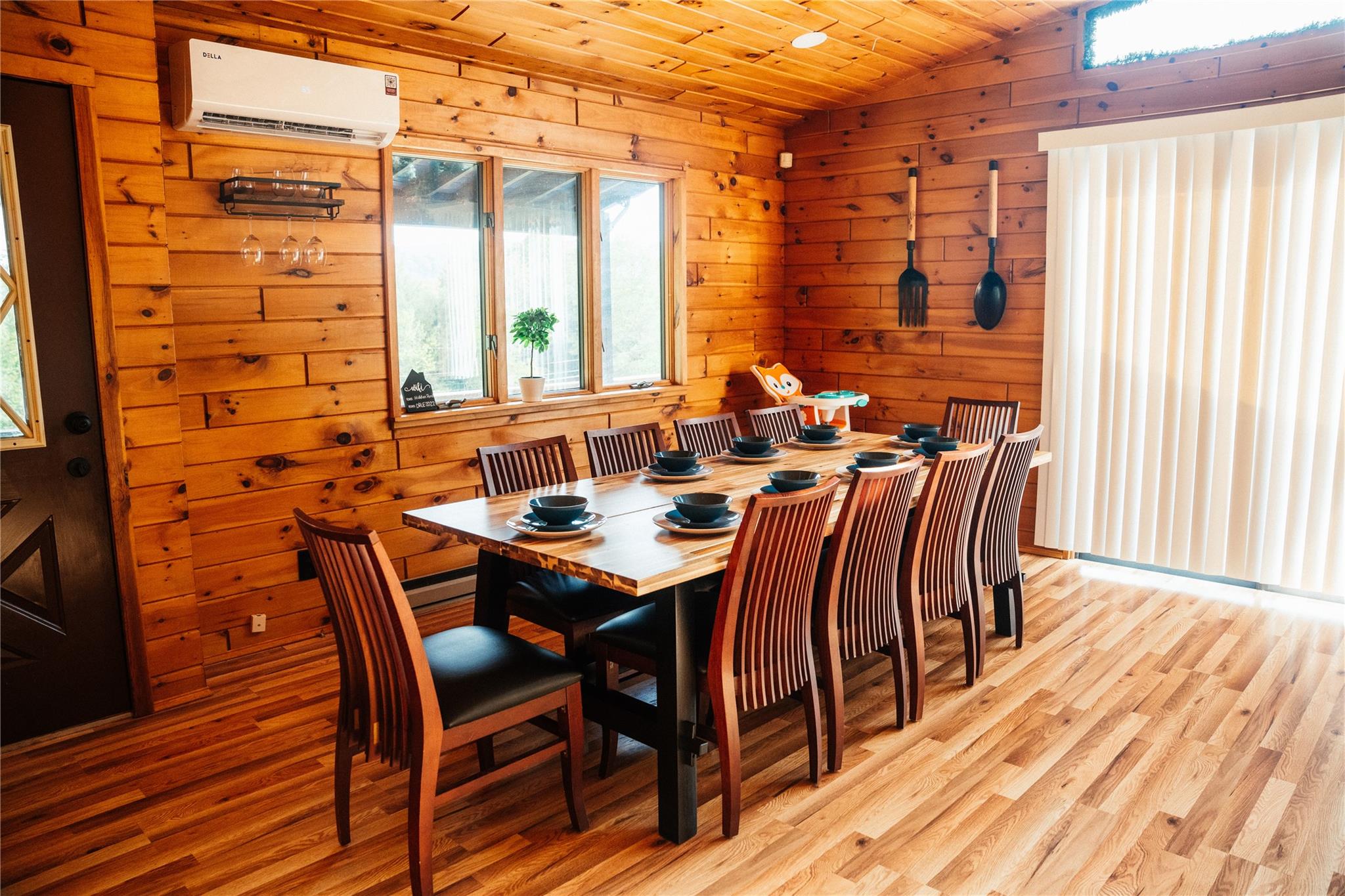 229 Glen Ellyn Road Property Photo 15