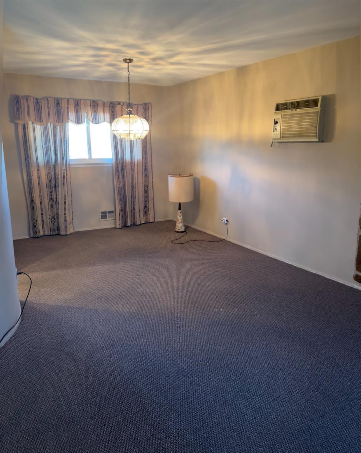 170 11th Street Property Photo 6