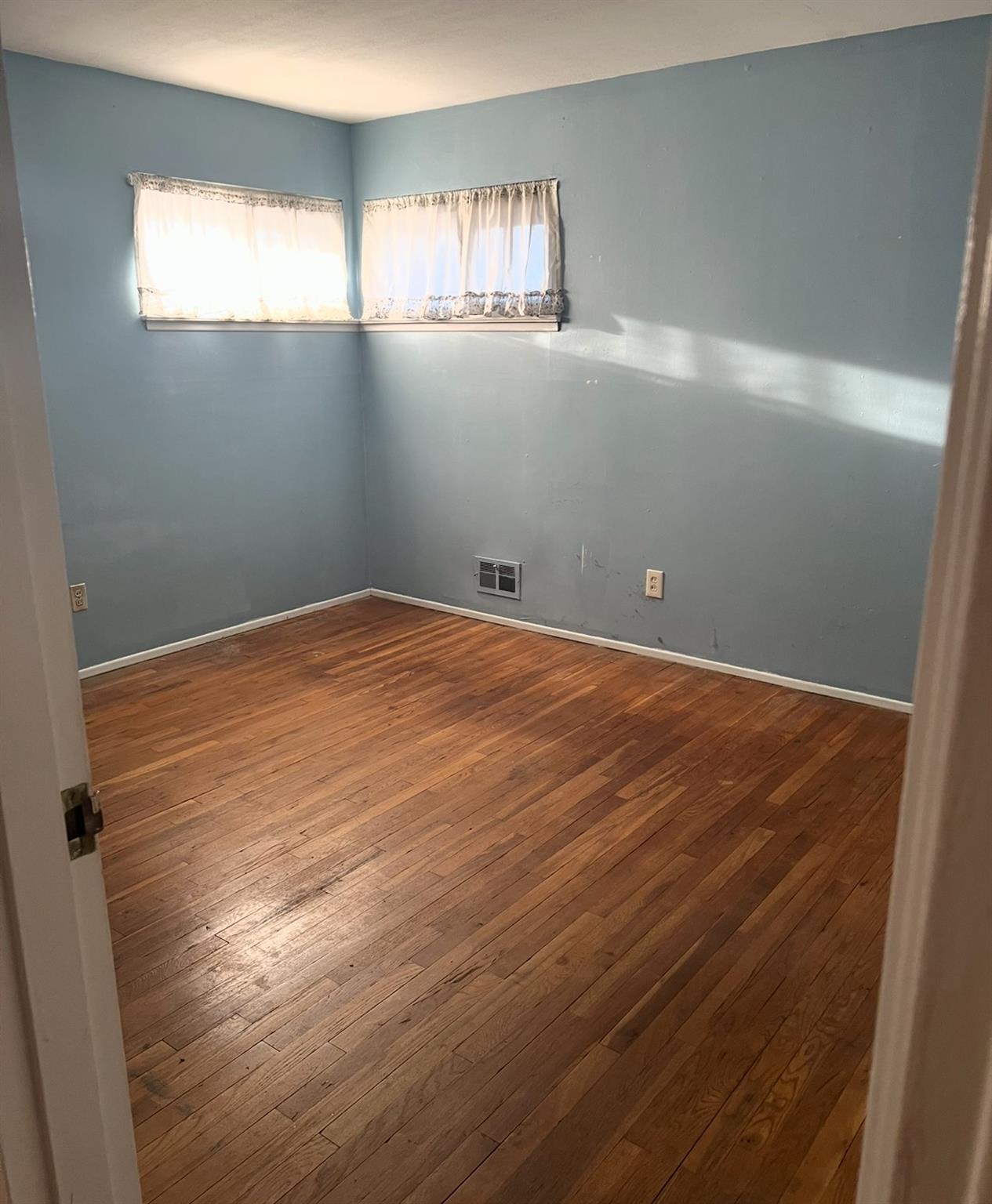 170 11th Street Property Photo 14