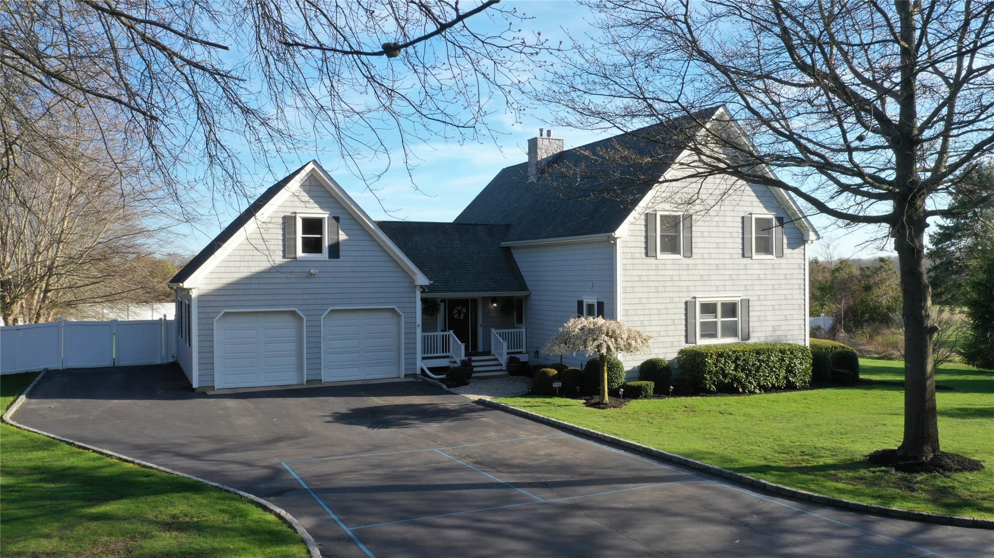 11933 Real Estate Listings Main Image