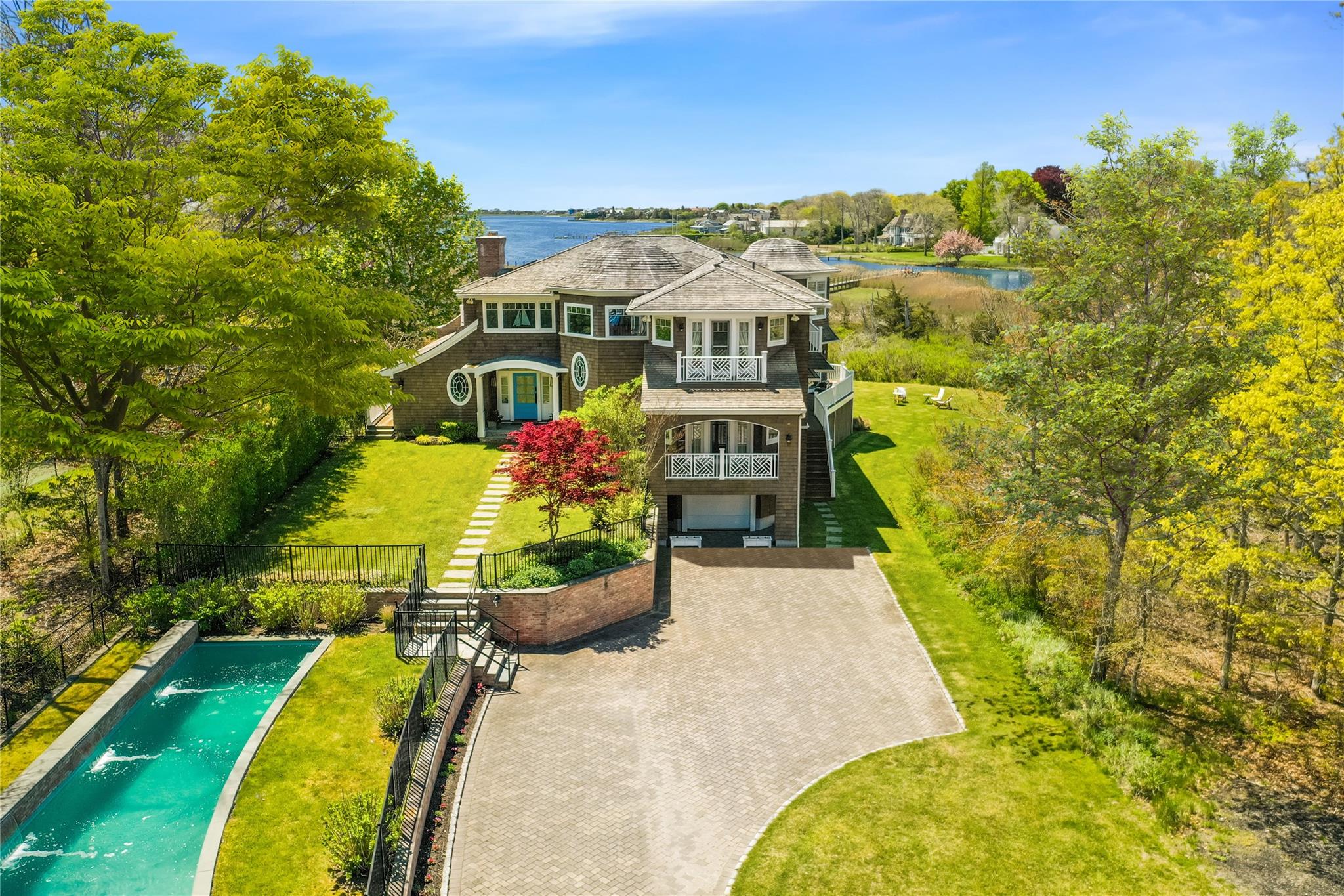 757 Montauk Hwy Property Photo