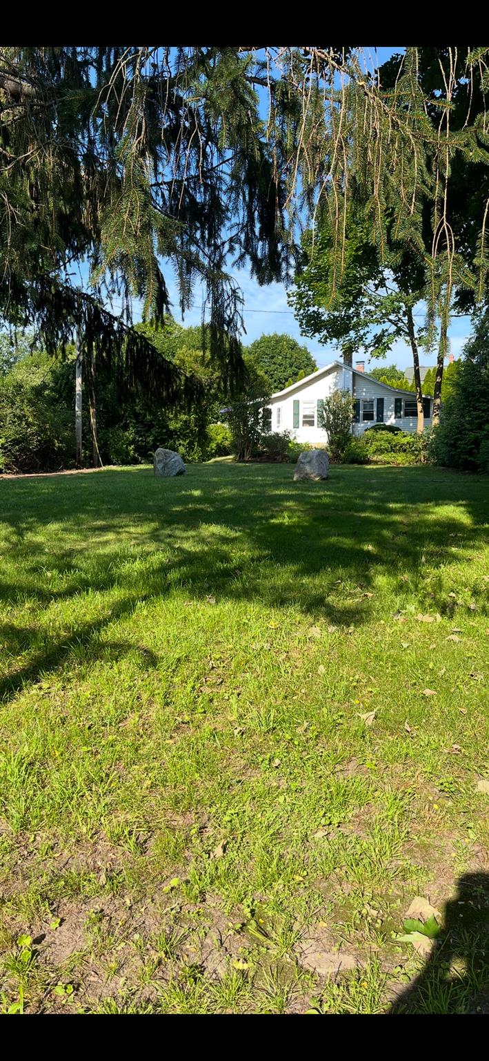 Avenue B Property Photo