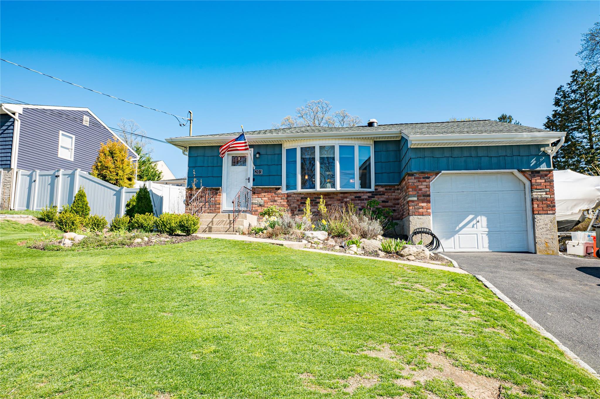 203 Juniper Road Property Photo