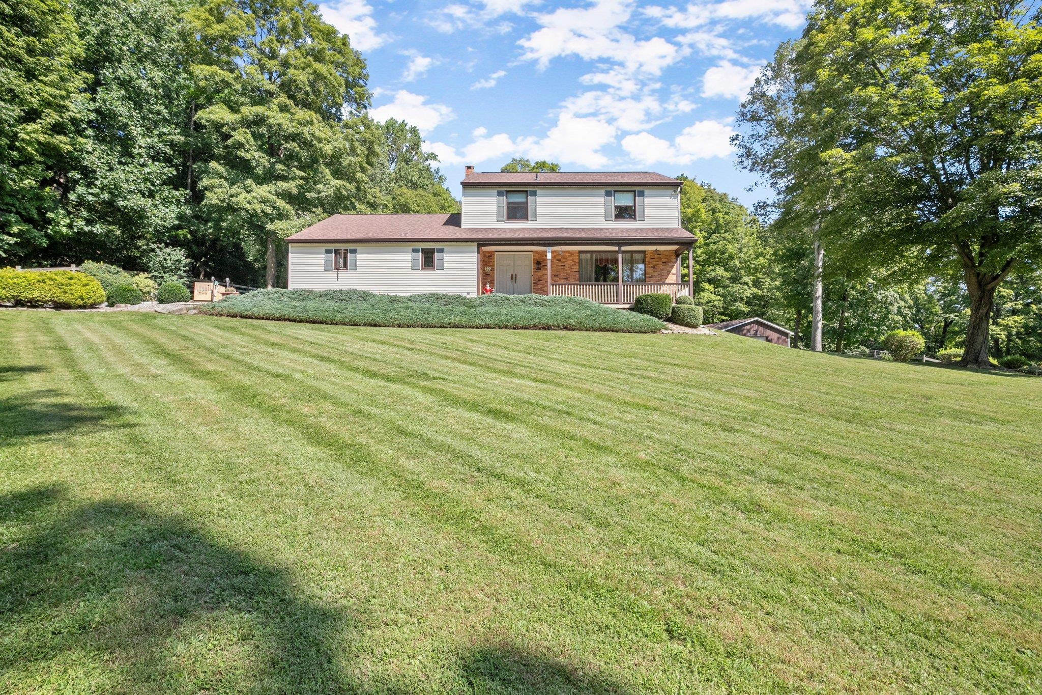 1080 E Mountain Road Property Photo 5