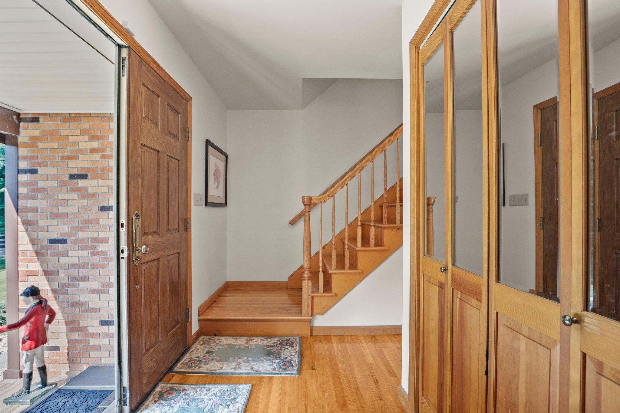 1080 E Mountain Road Property Photo 8