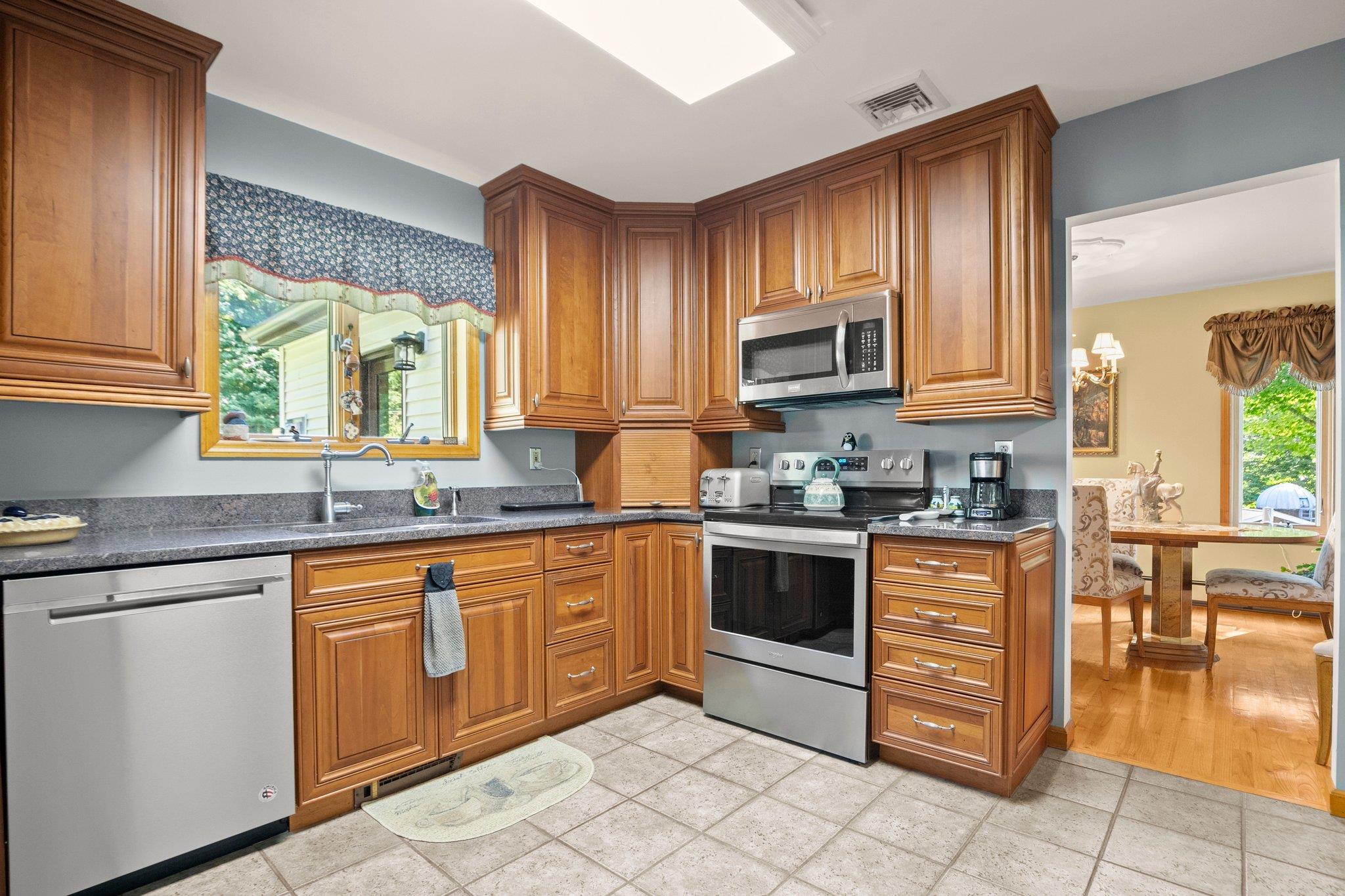 1080 E Mountain Road Property Photo 18