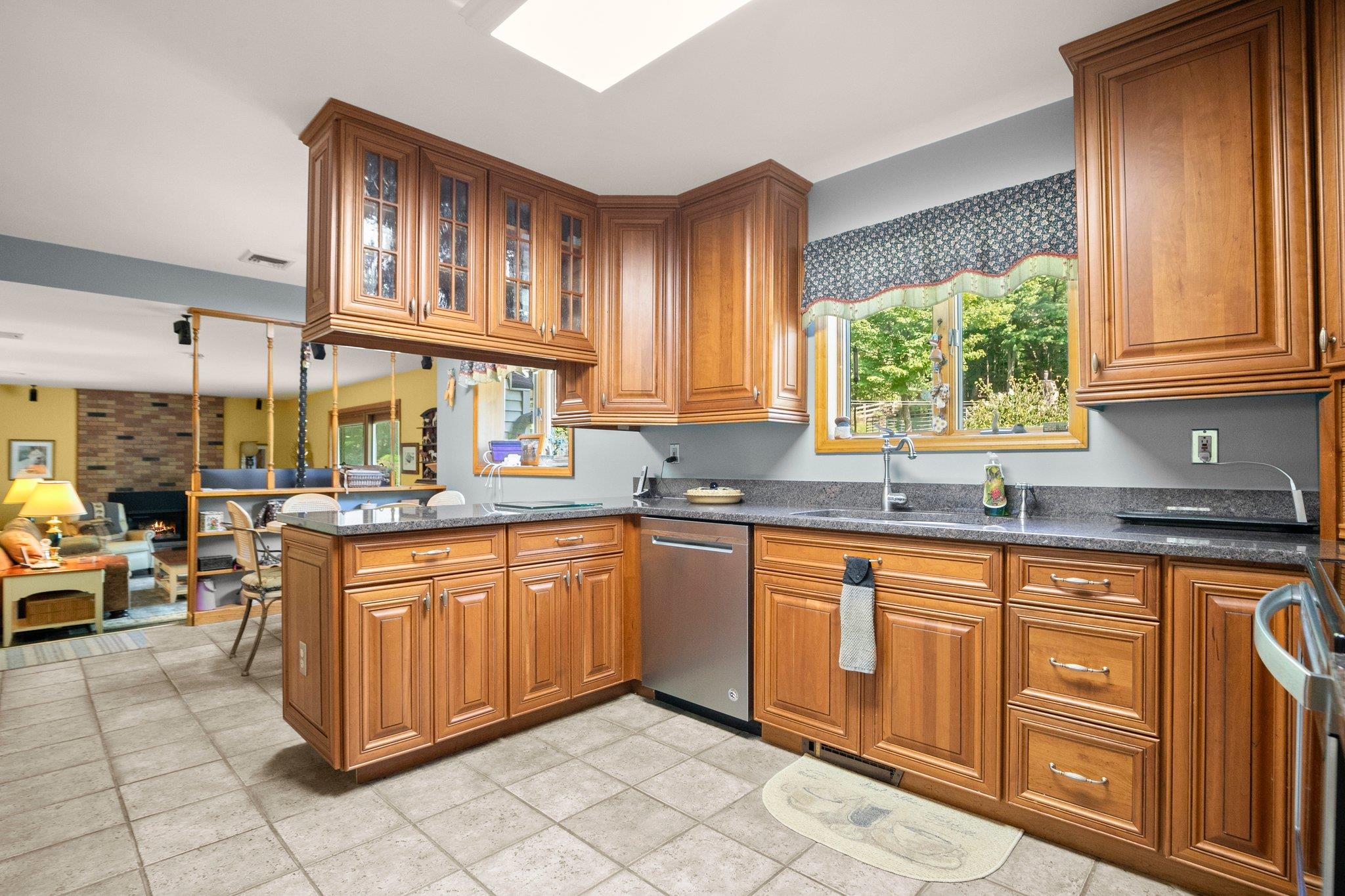 1080 E Mountain Road Property Photo 19