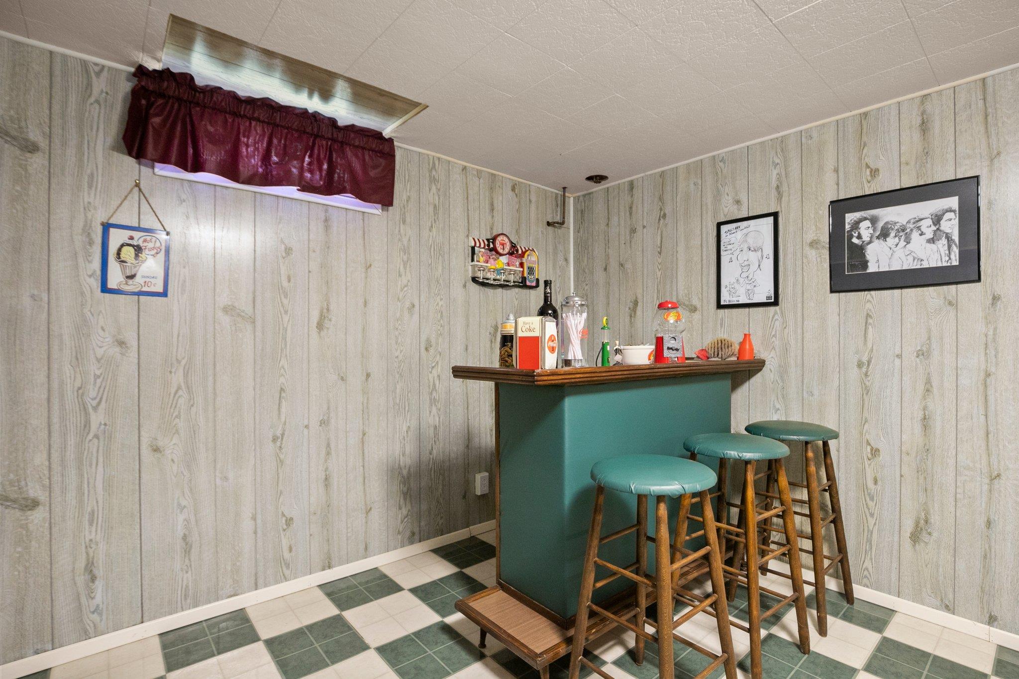 1080 E Mountain Road Property Photo 33