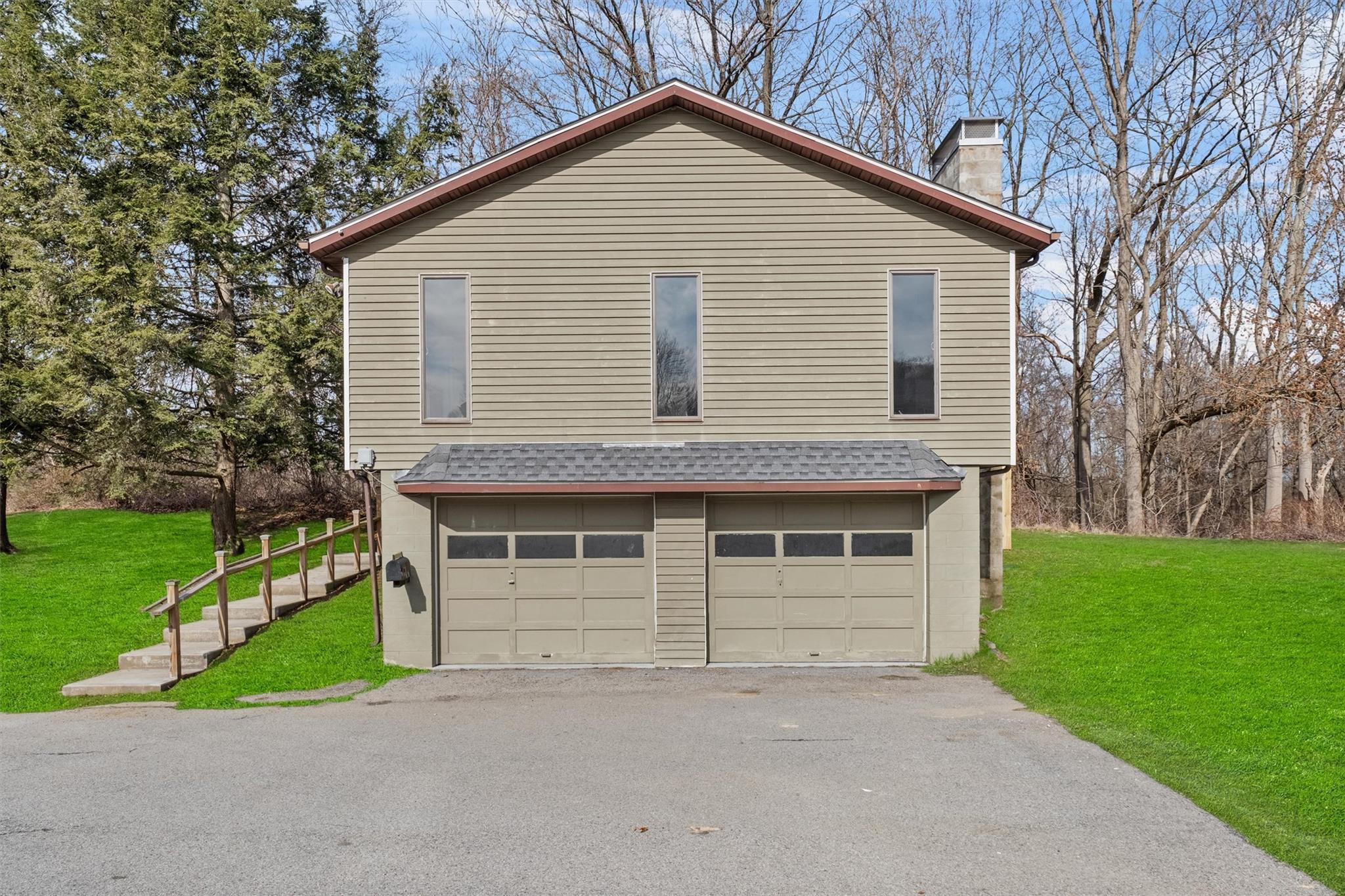 18 Willow Way Property Photo