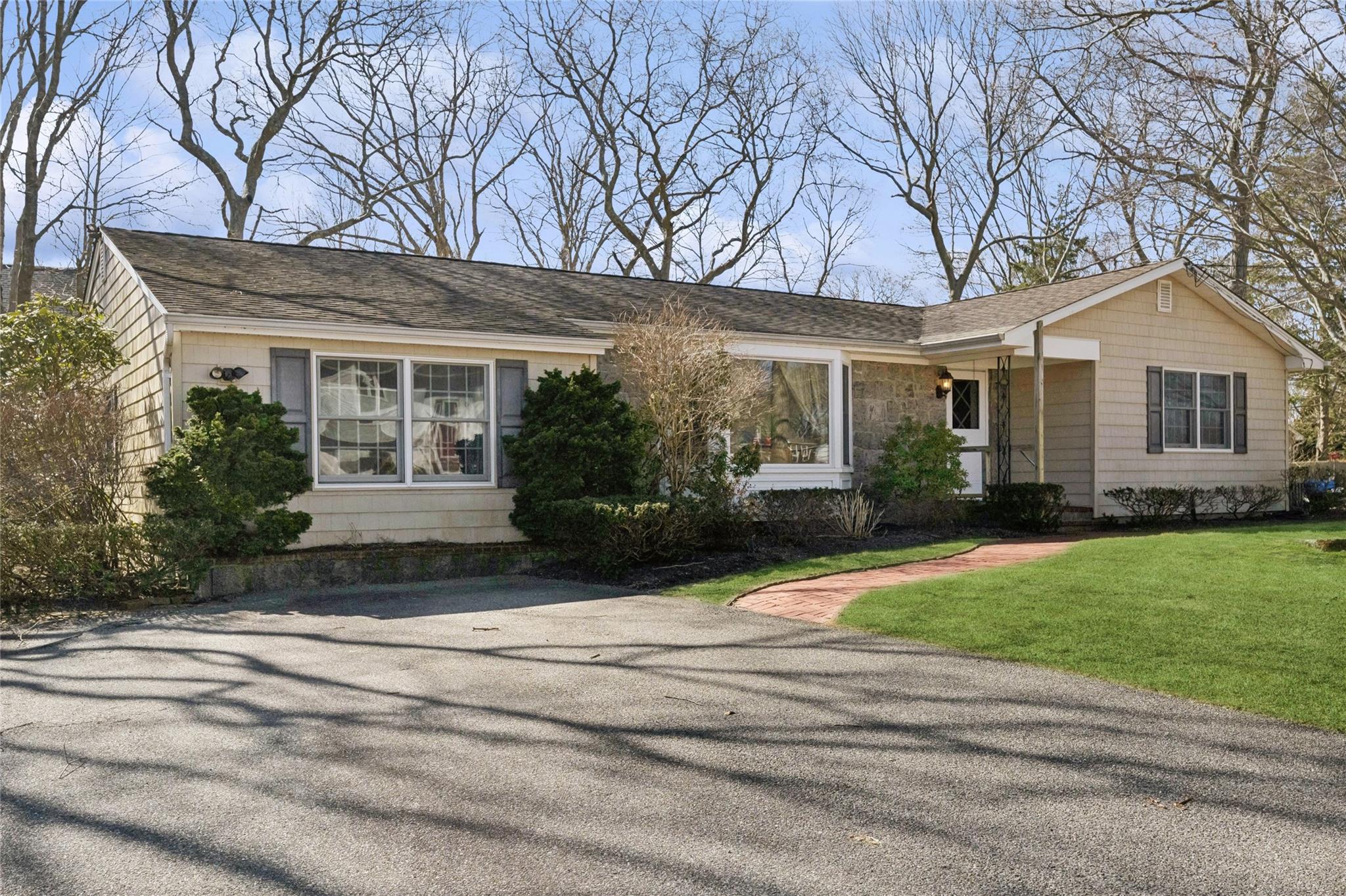 46 Neptune Ave Property Photo