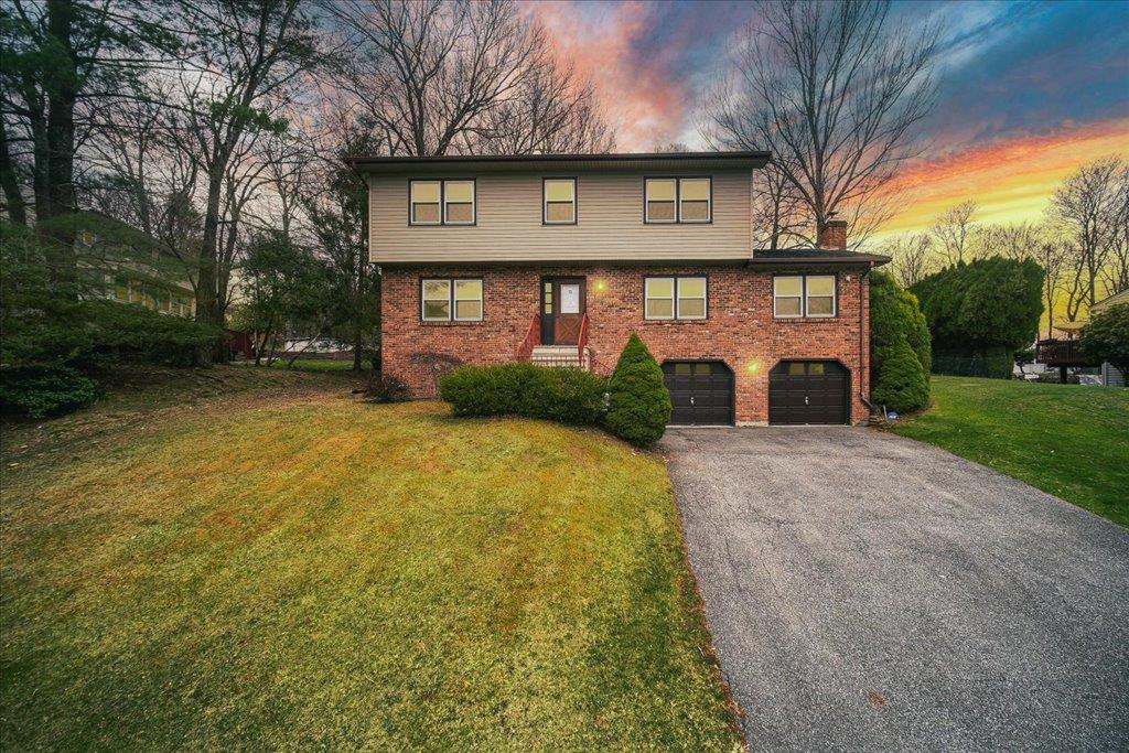 33 Winchester Dr Property Photo