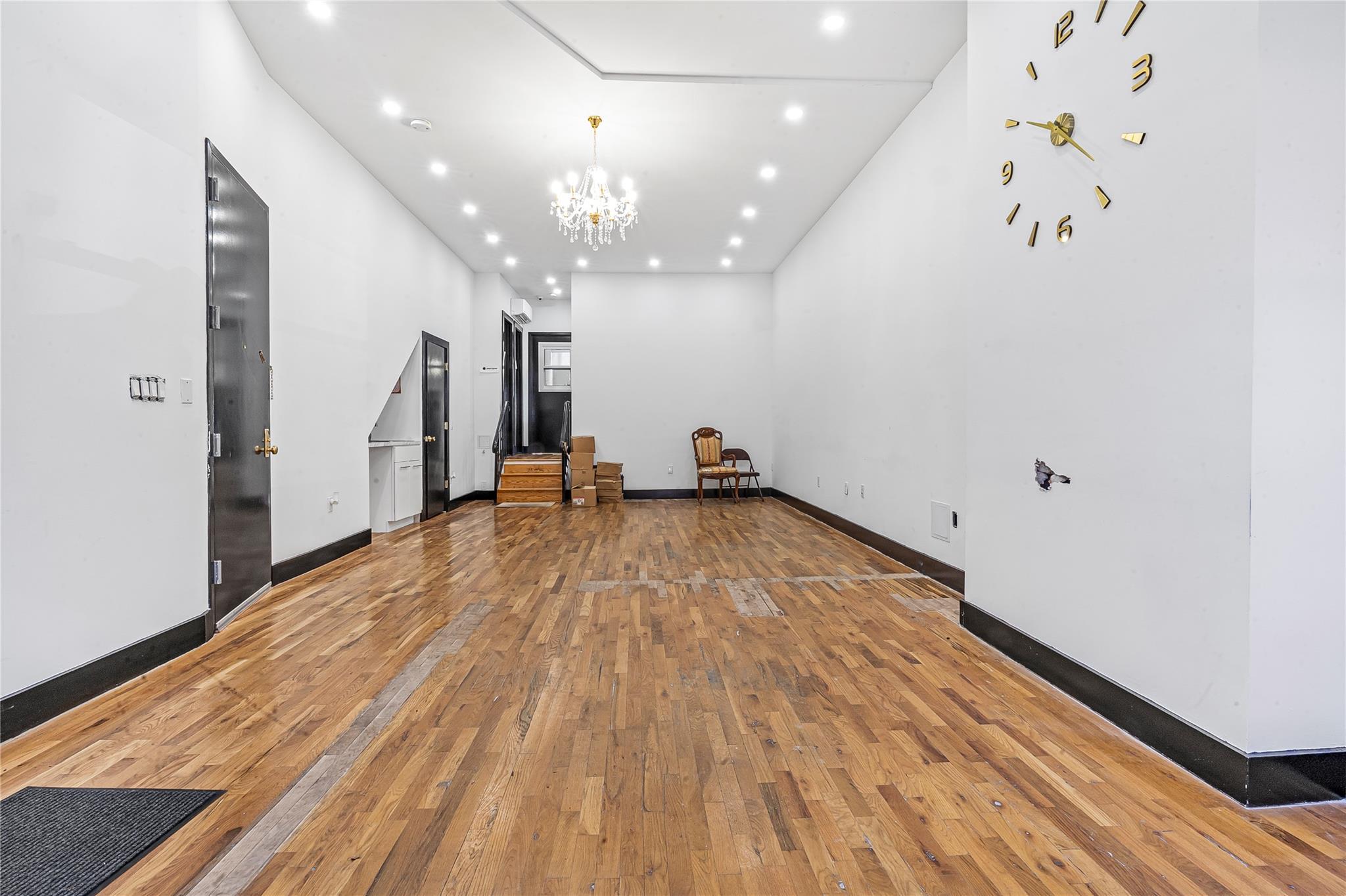 527 Marcy Avenue B 1&2 Property Photo
