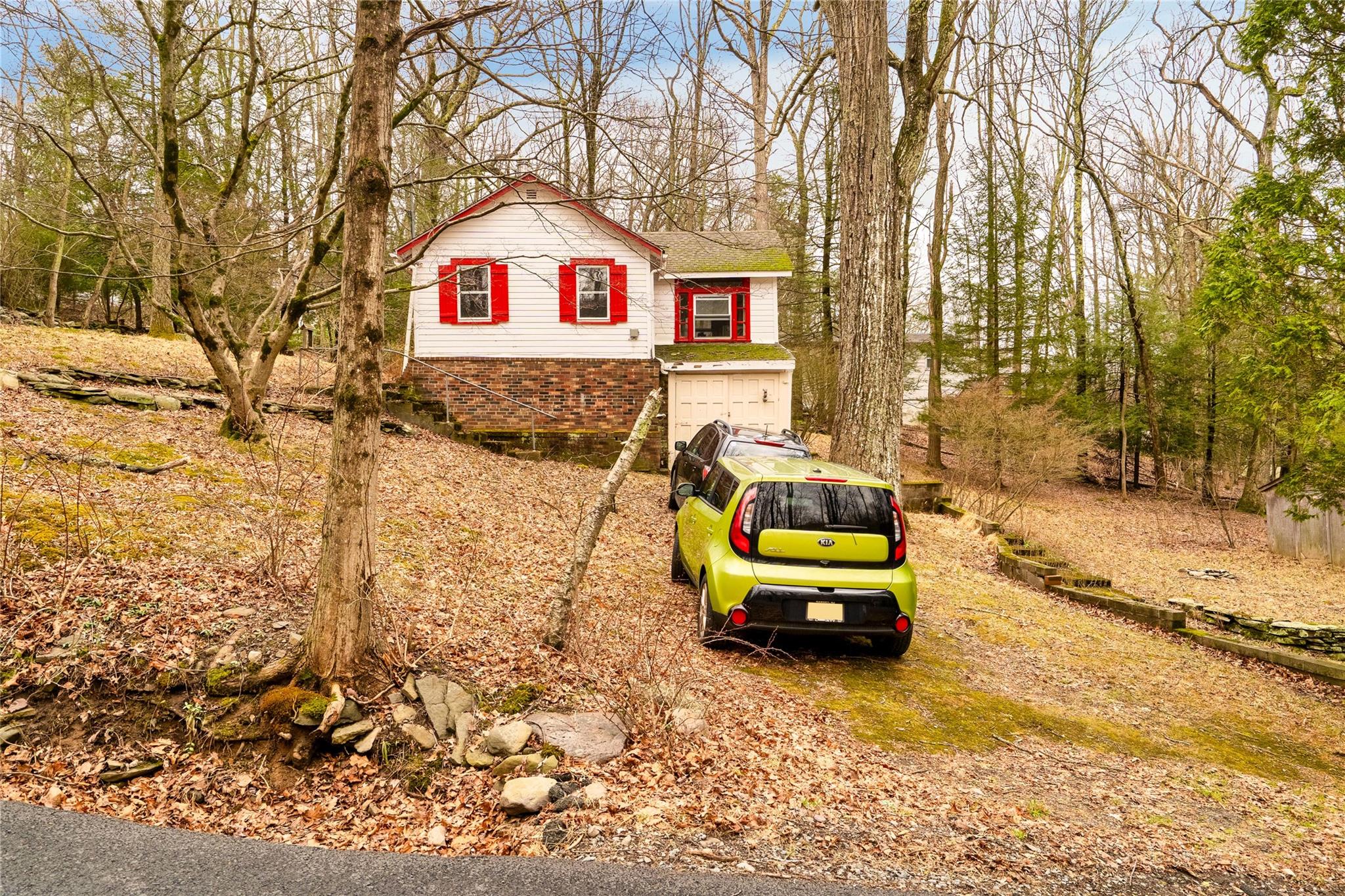 9 Eagle Trail Property Photo