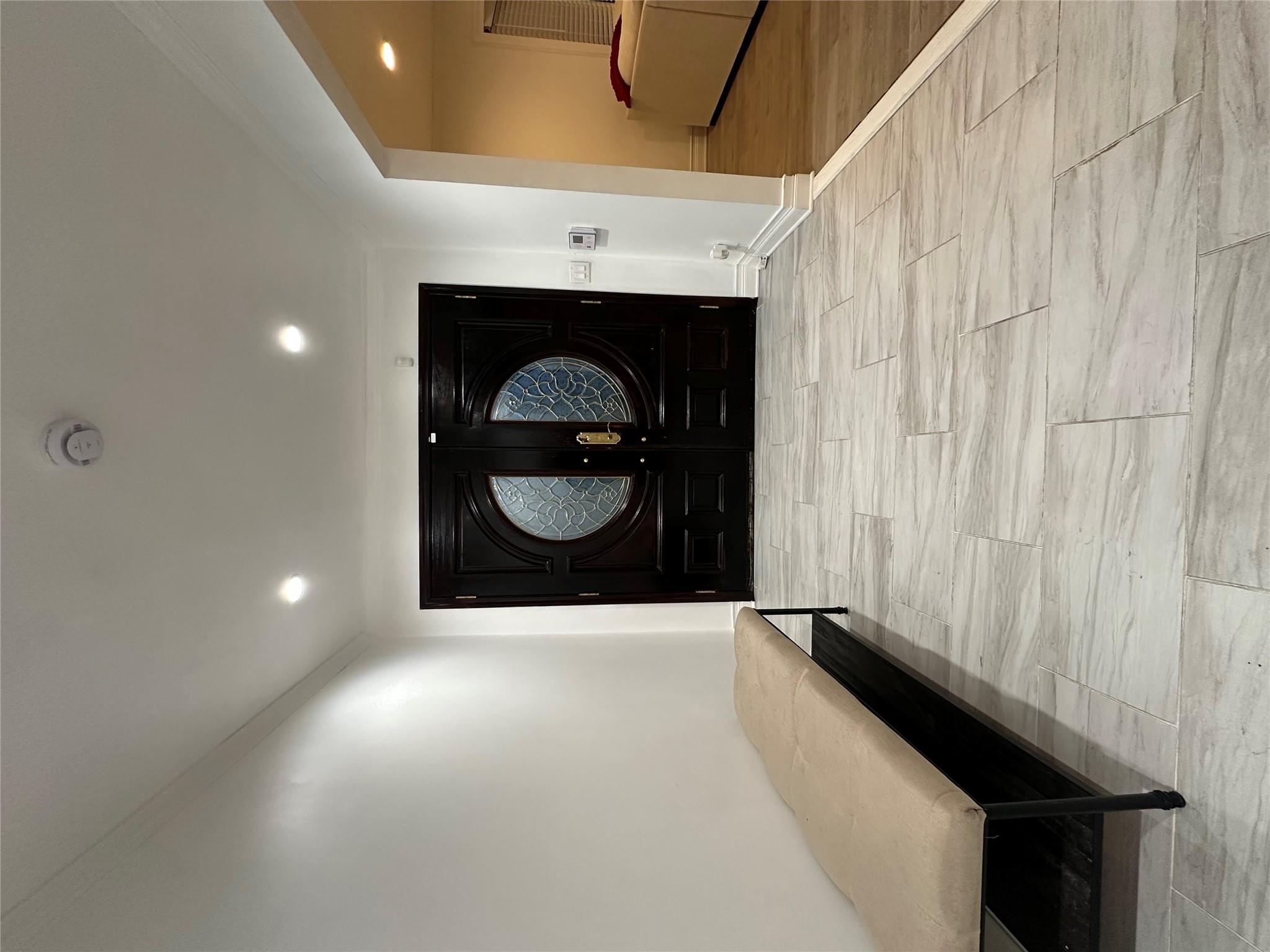 121 W Seaman Avenue Property Photo 3