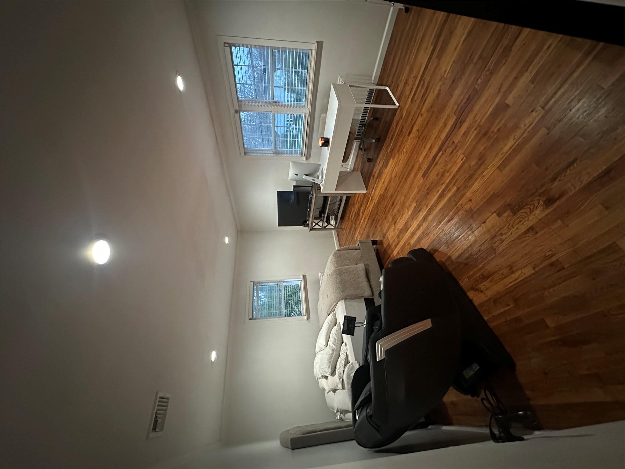 121 W Seaman Avenue Property Photo 25