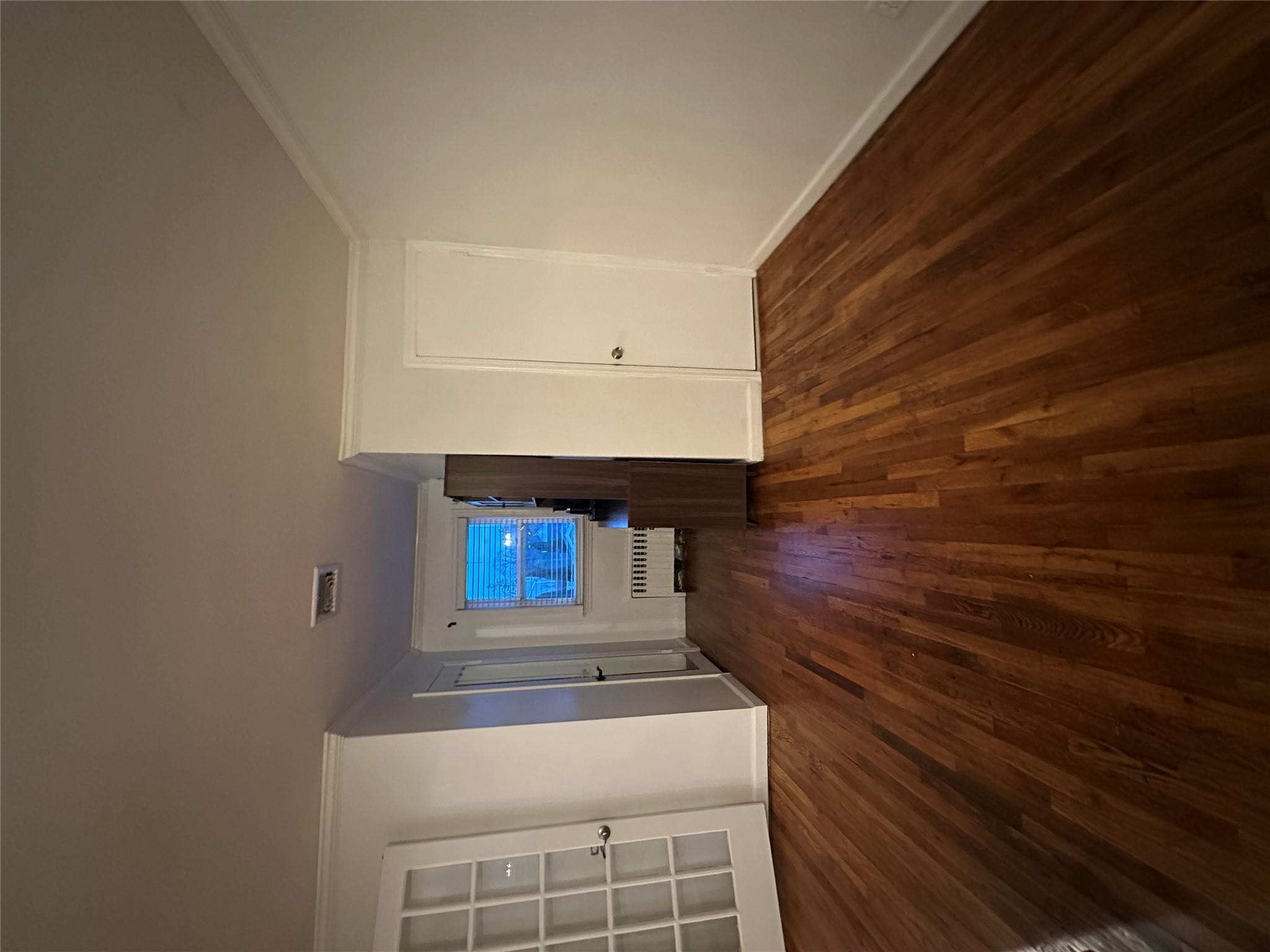 121 W Seaman Avenue Property Photo 27