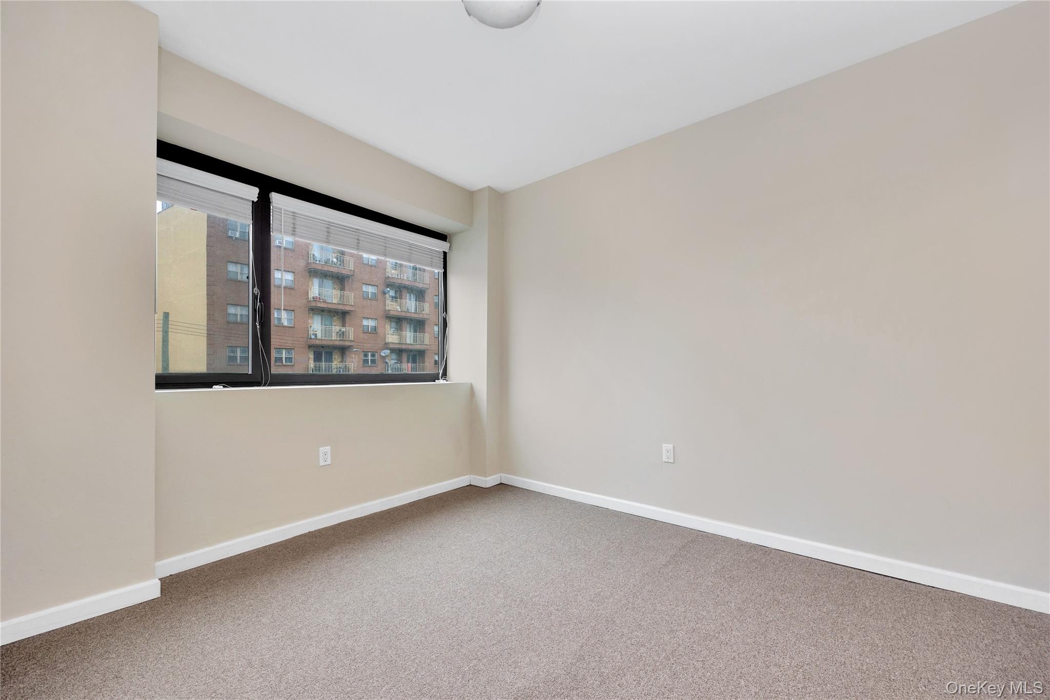 172-18 Jamaica Avenue 6a Property Photo 6