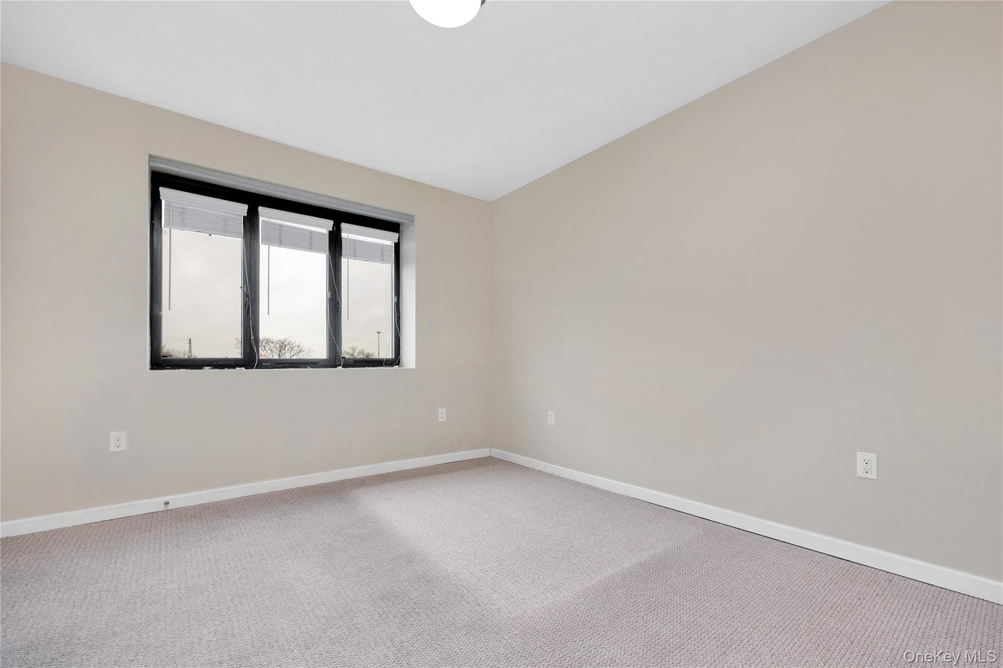 172-18 Jamaica Avenue 5c Property Photo 6