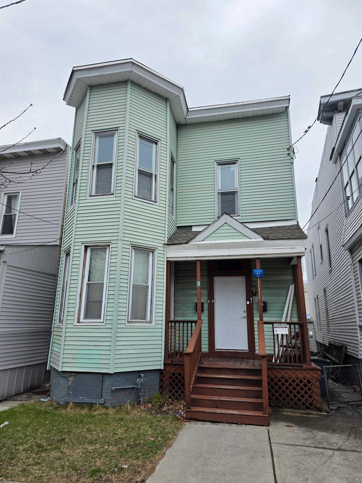 3 N Manning Boulevard Property Photo