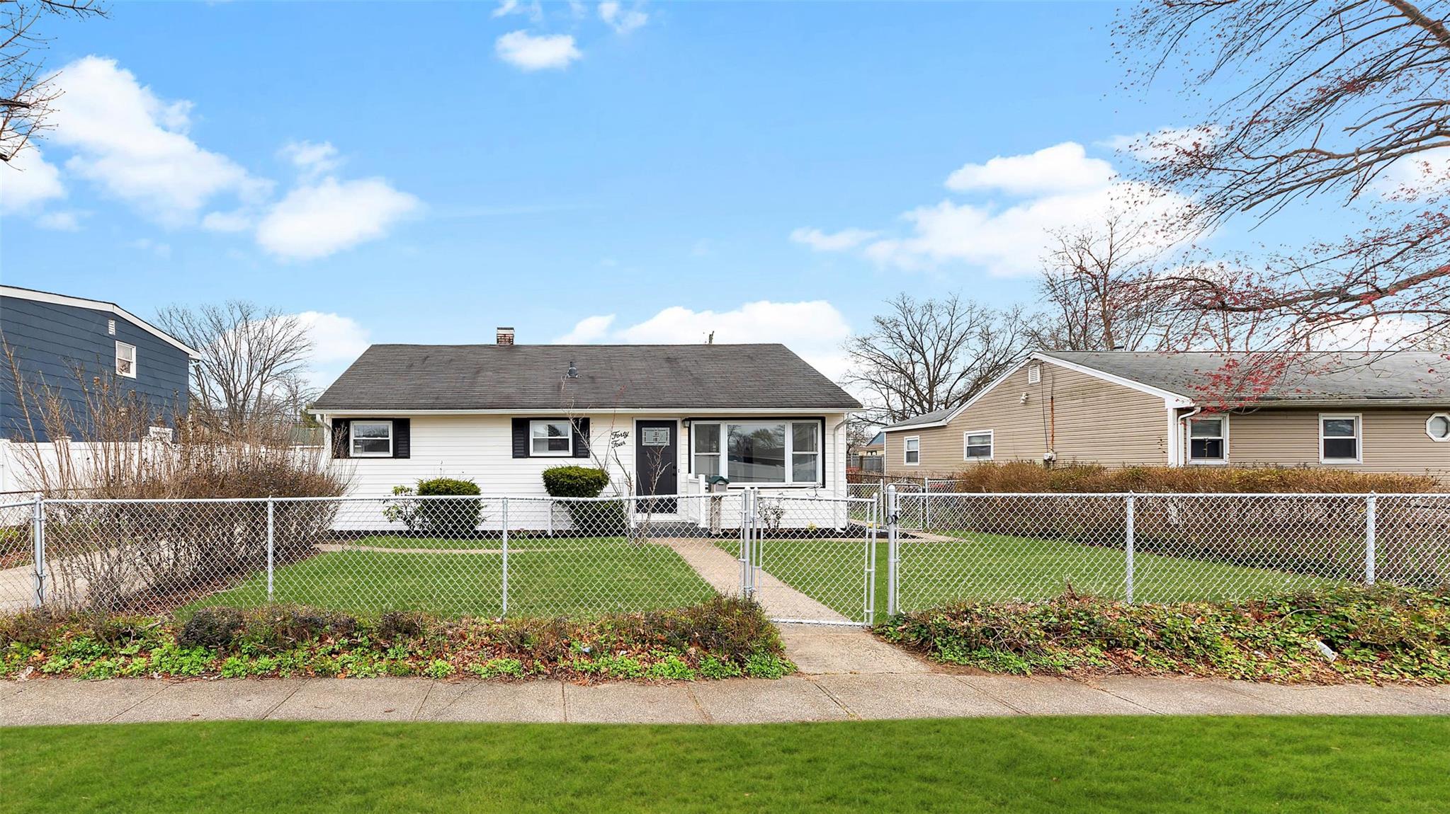 44 Somerset Rd Property Photo