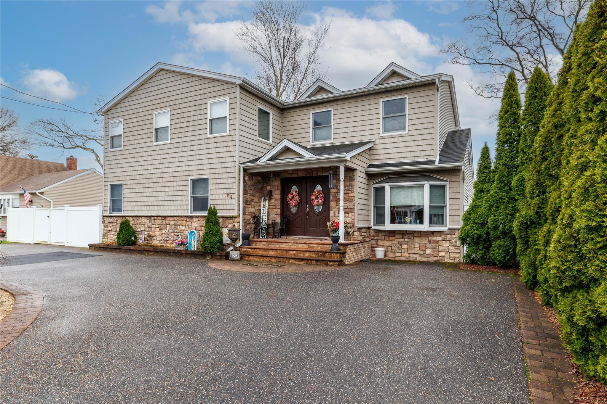 94 New Hampshire Avenue Property Photo