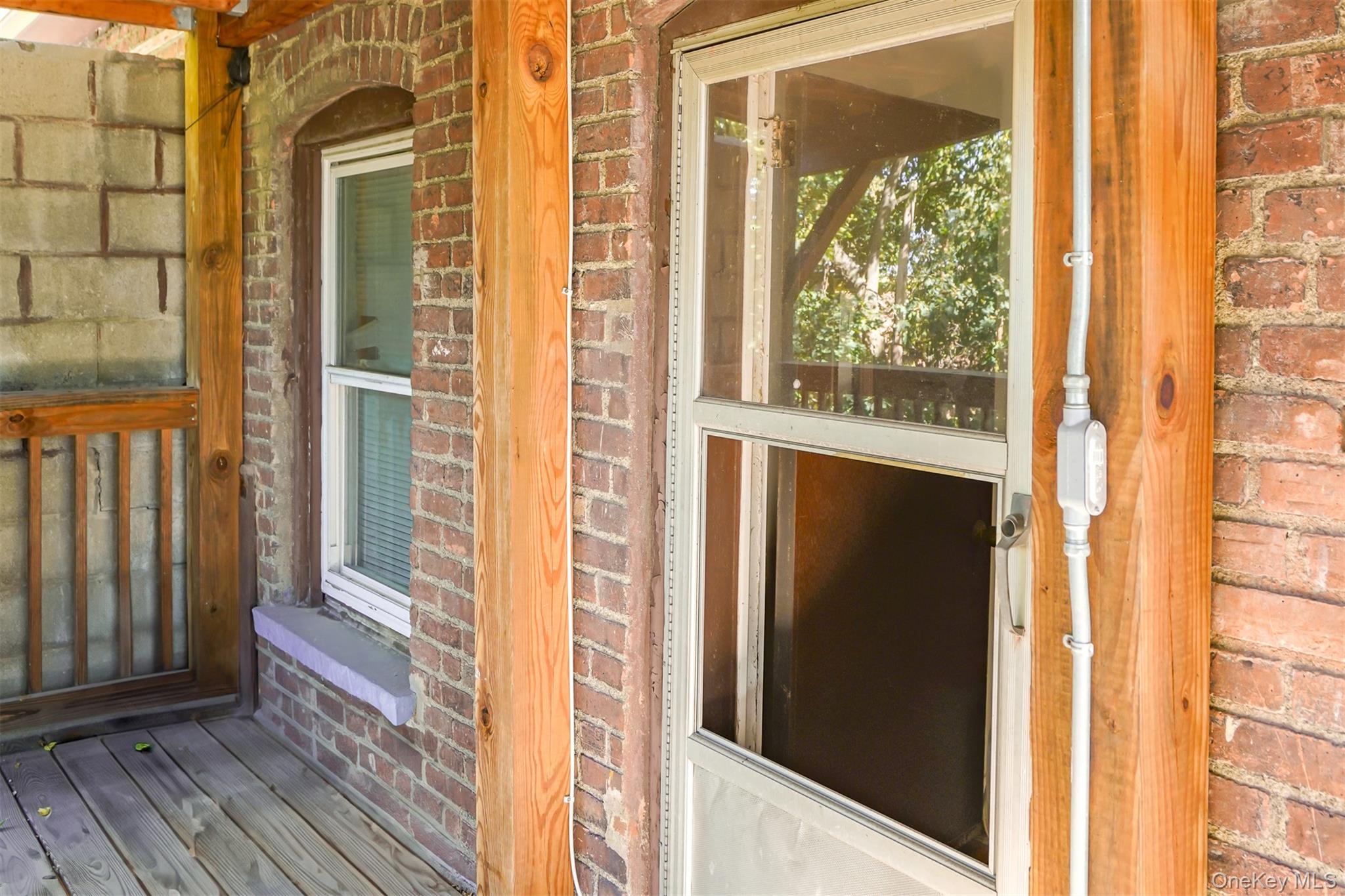 138 S Clark Street Property Photo 14
