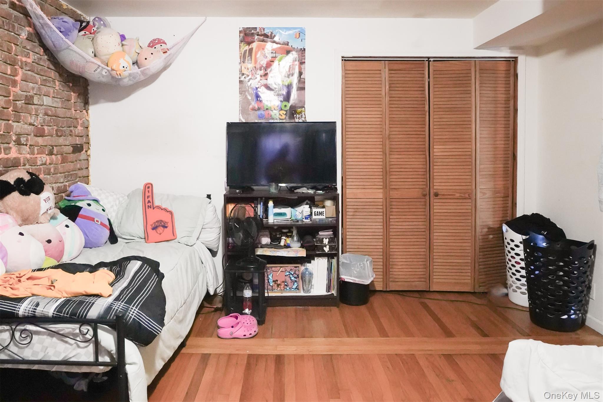 138 S Clark Street Property Photo 37