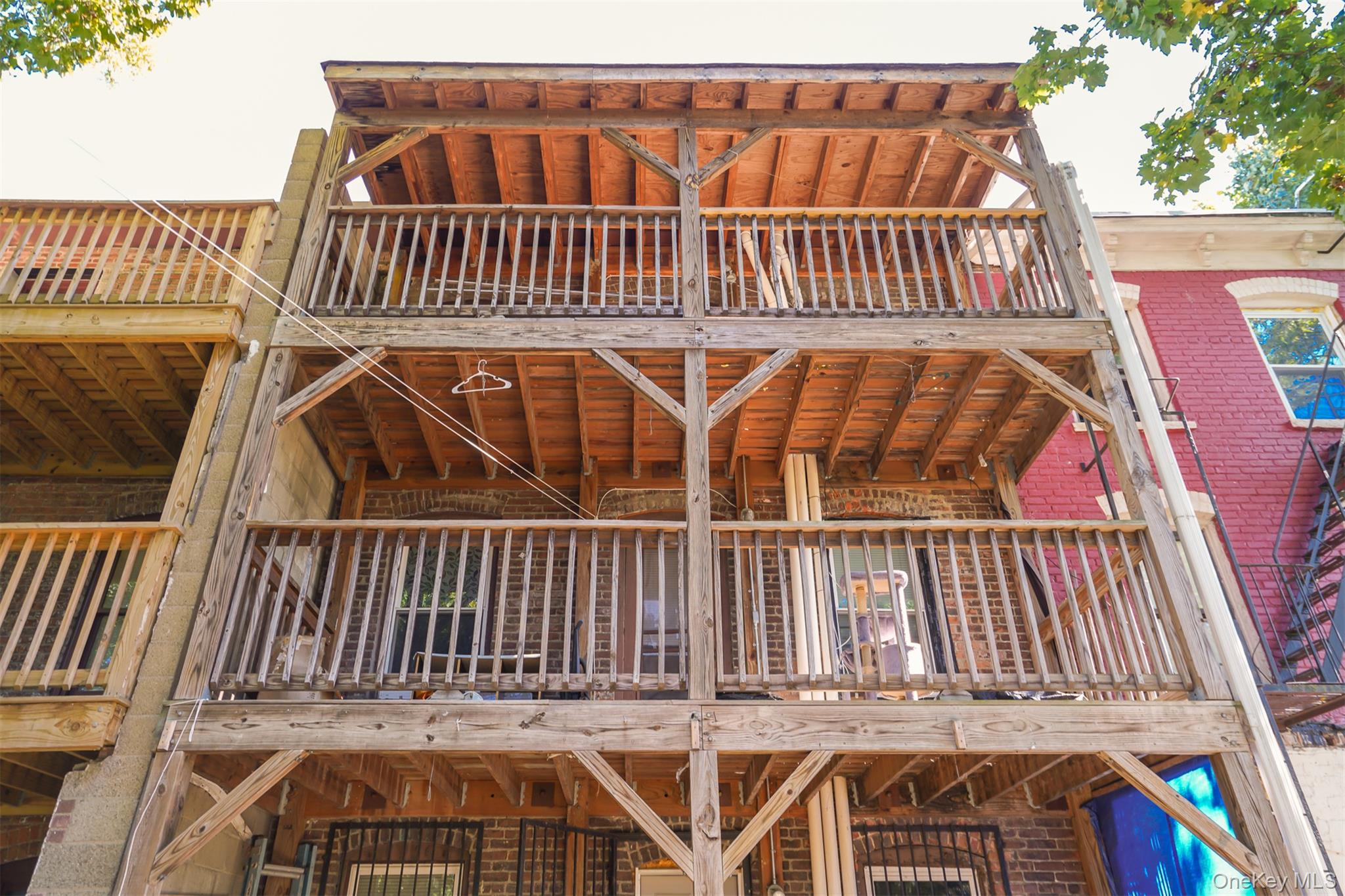 138 S Clark Street Property Photo 43