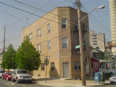 1181 Sackett Ave Property Photo