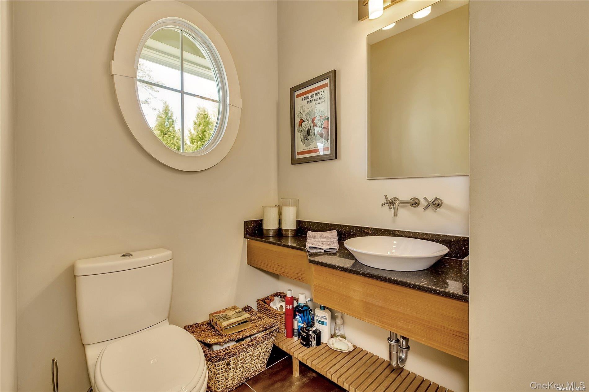 20 Canoe Place Road 8 Property Photo 8