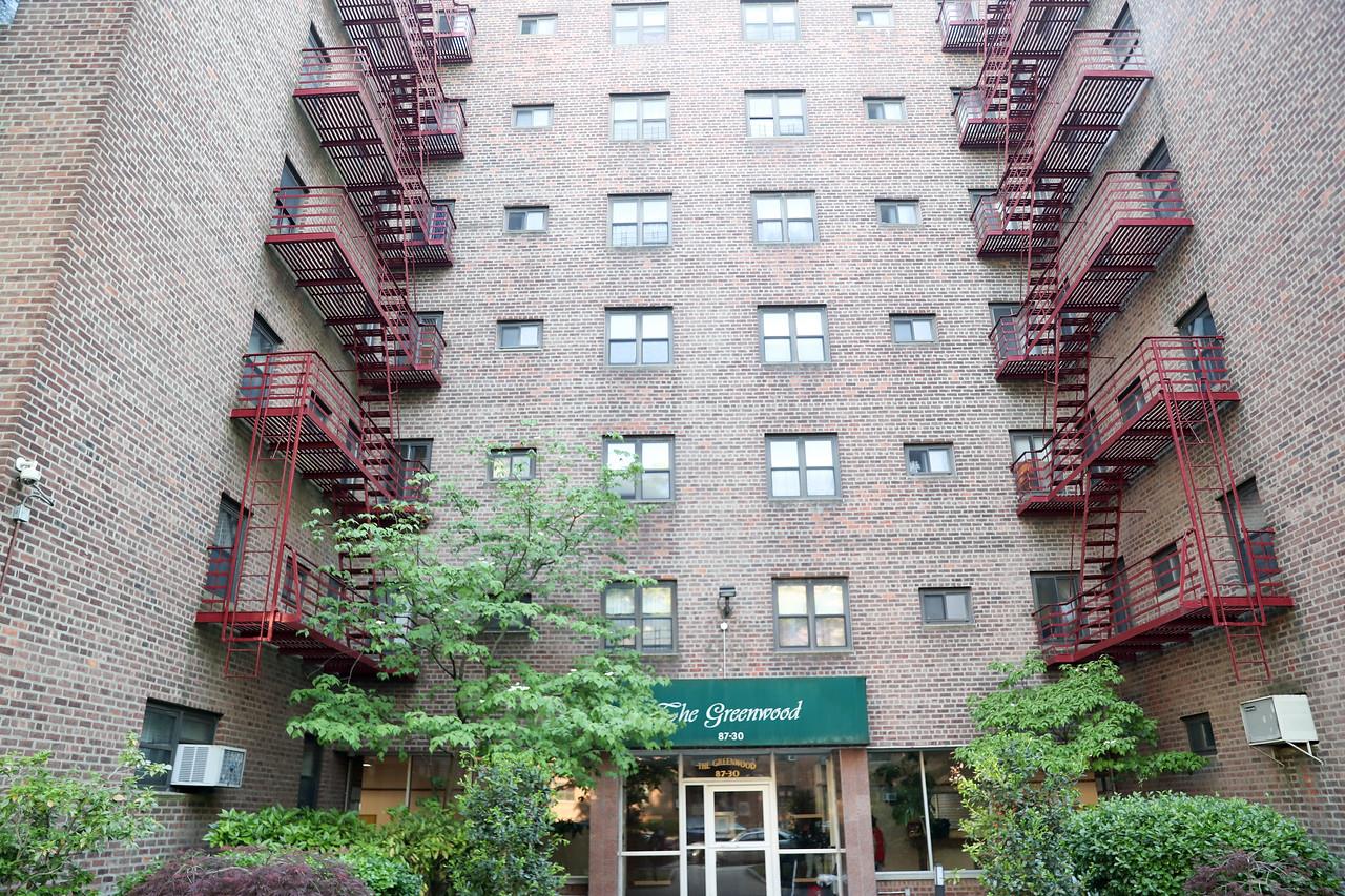 87-30 204 Street B48 Property Photo 1