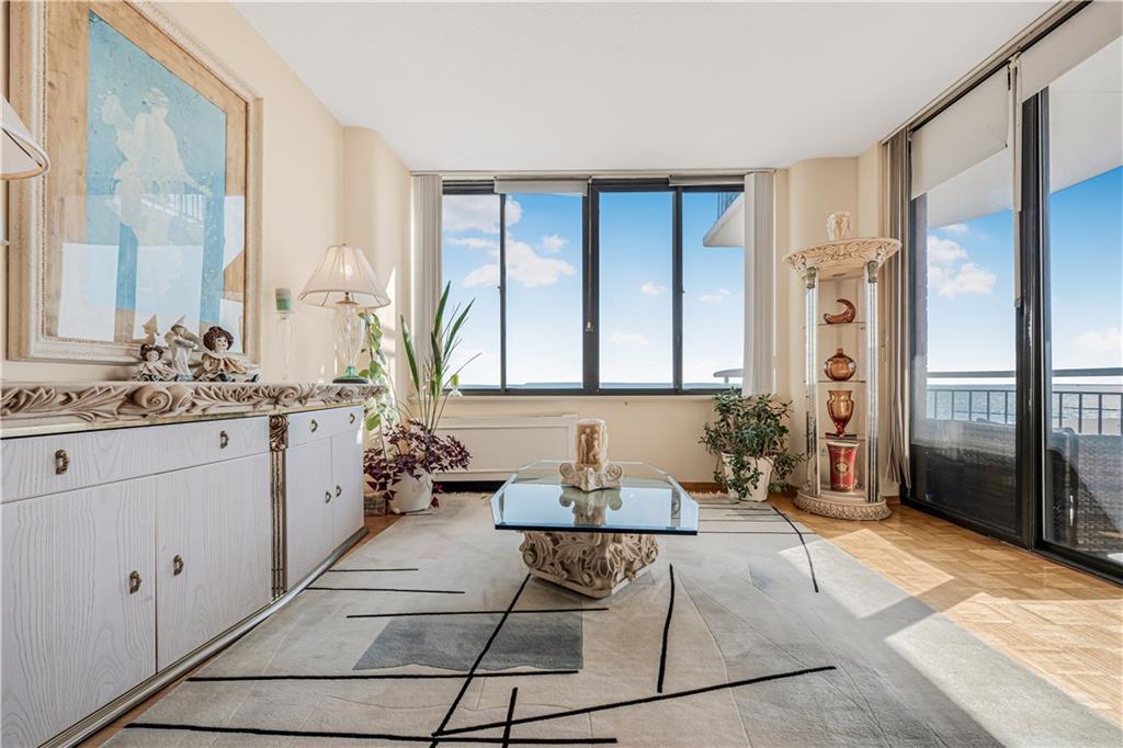 3111 Ocean Pkwy Property Photo