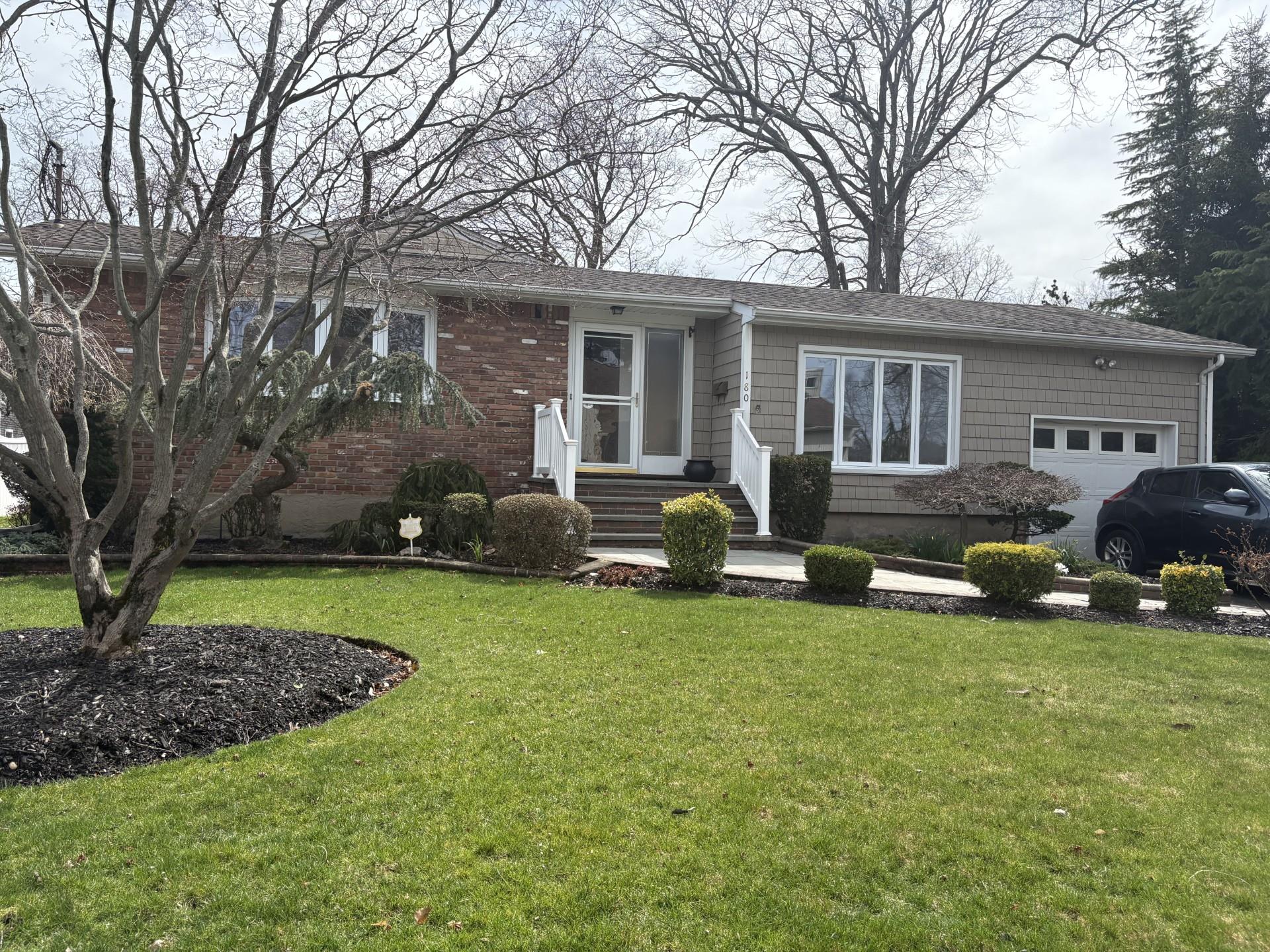 180 Boston Ave Property Photo