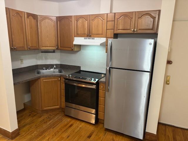 45-48 47th St Property Photo