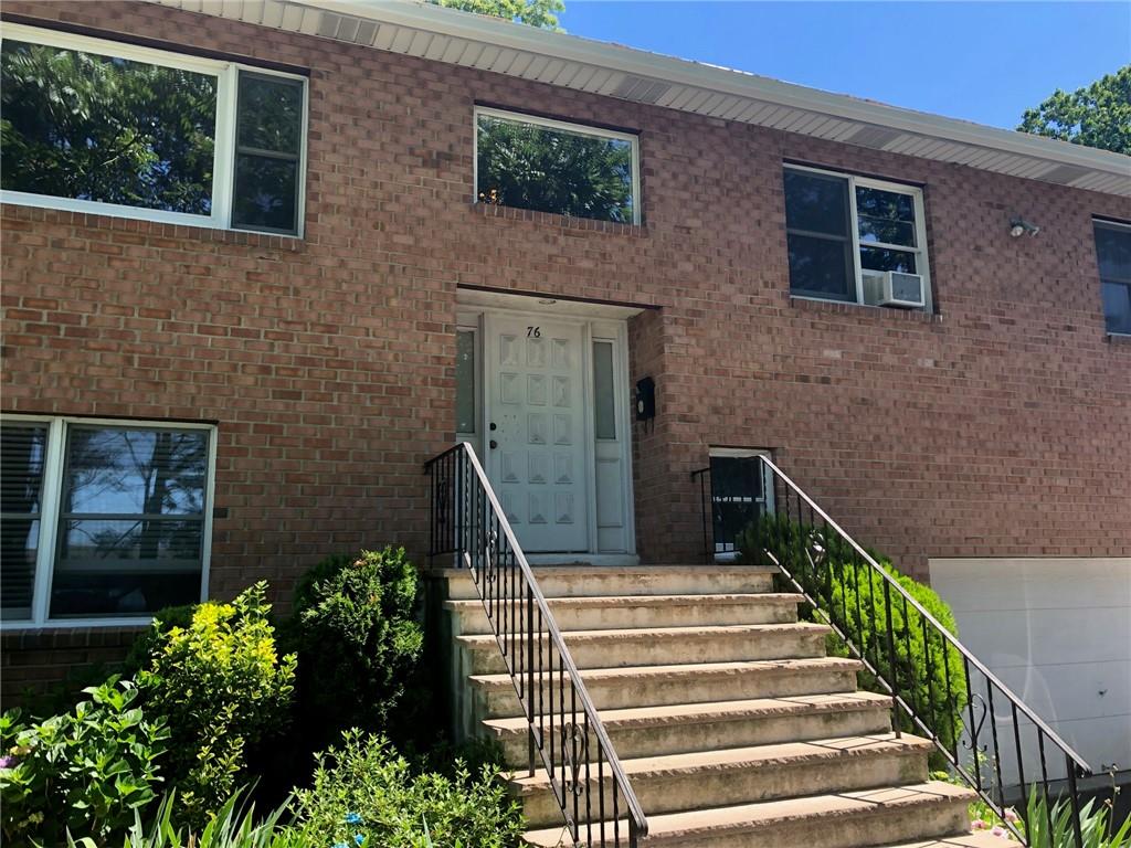 76 Perry Pl Property Photo
