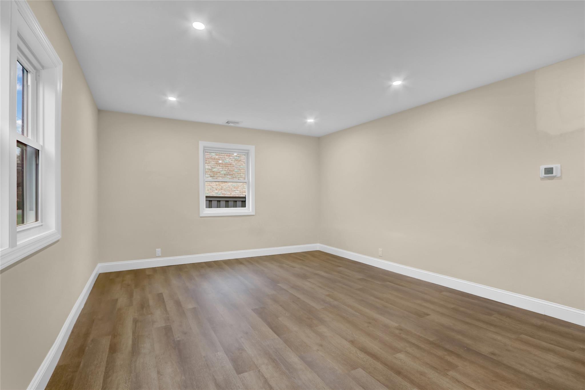 273 Lenox Road Property Photo 3