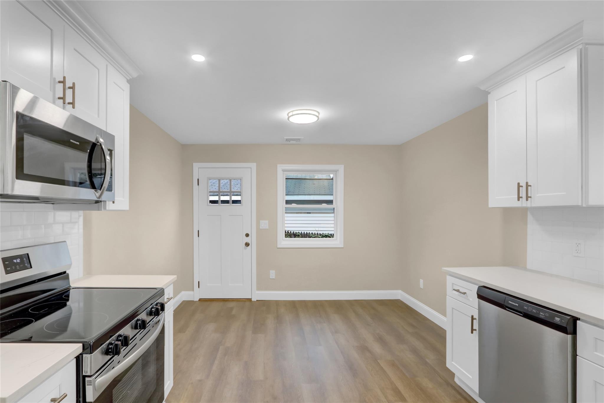 273 Lenox Road Property Photo 8