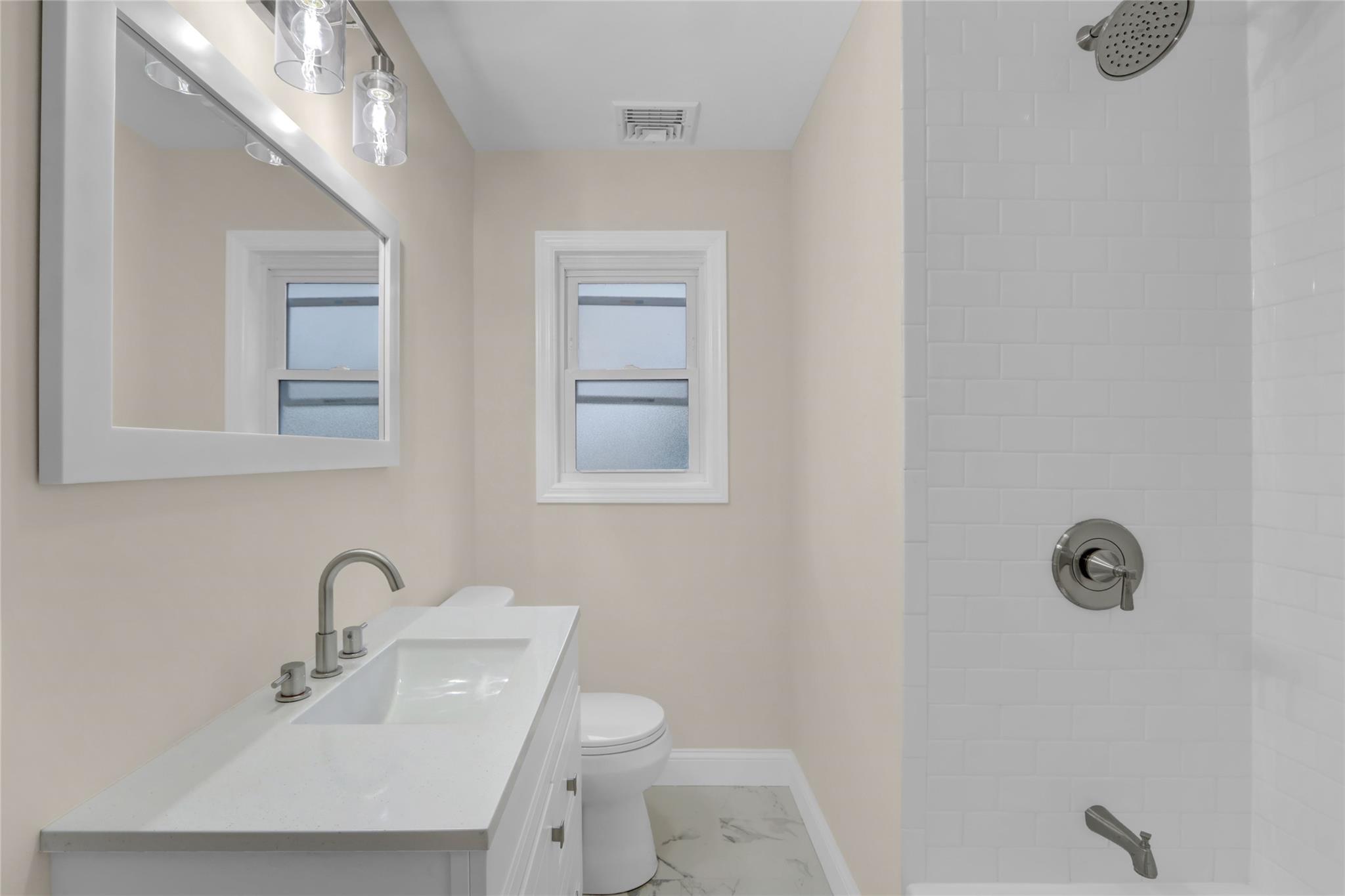 273 Lenox Road Property Photo 10