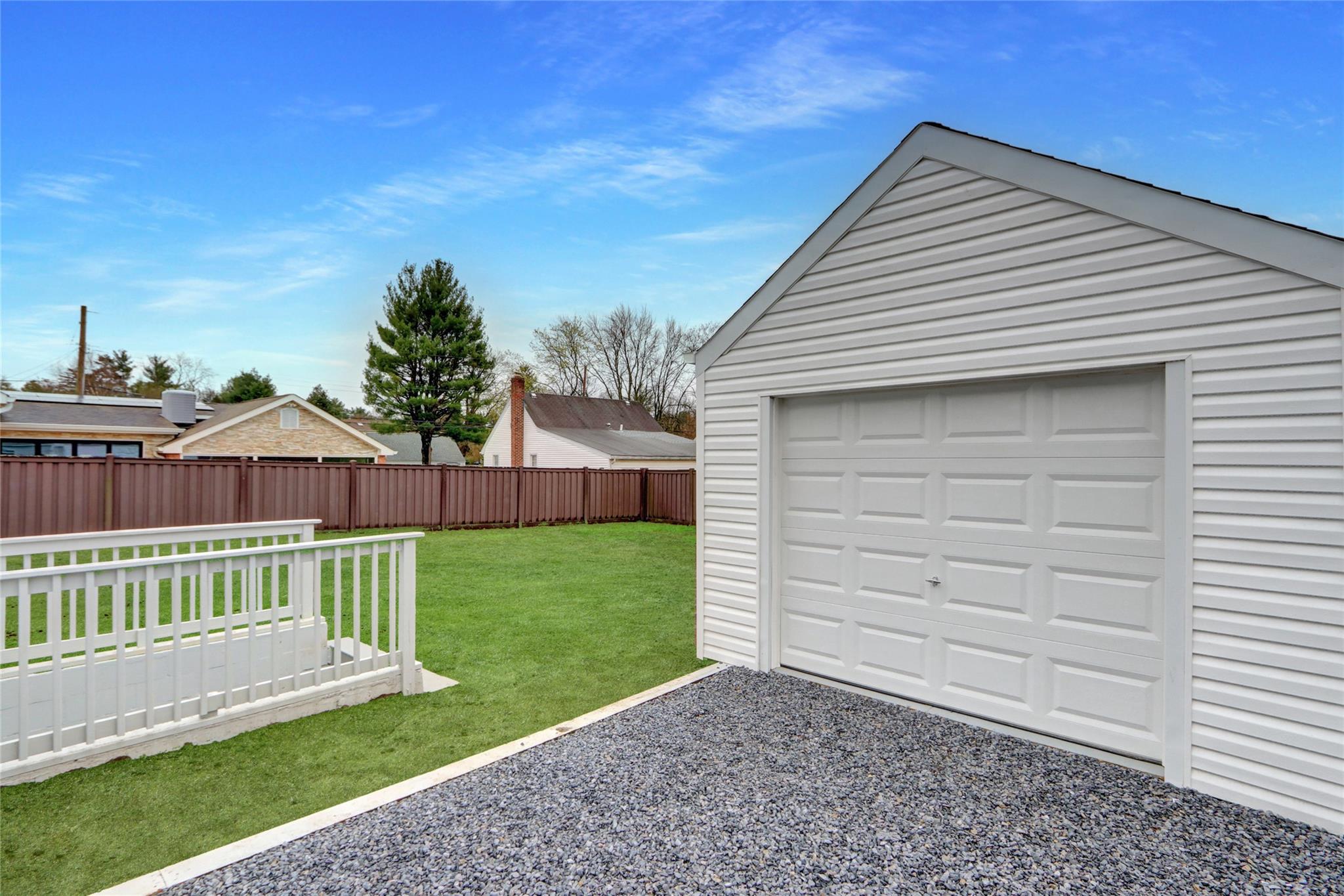 273 Lenox Road Property Photo 17