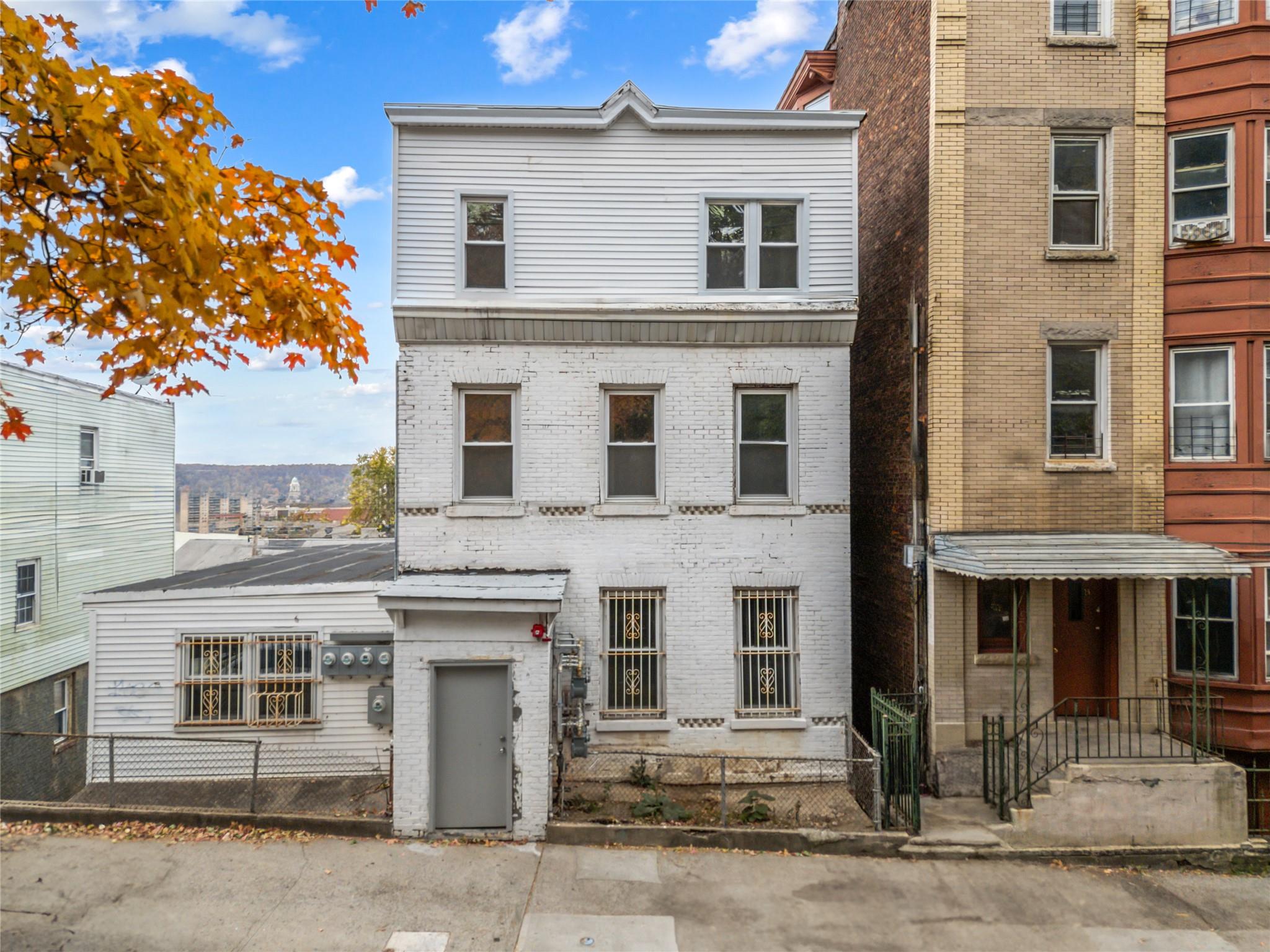 13 Van Cortlandt Park Avenue Property Photo