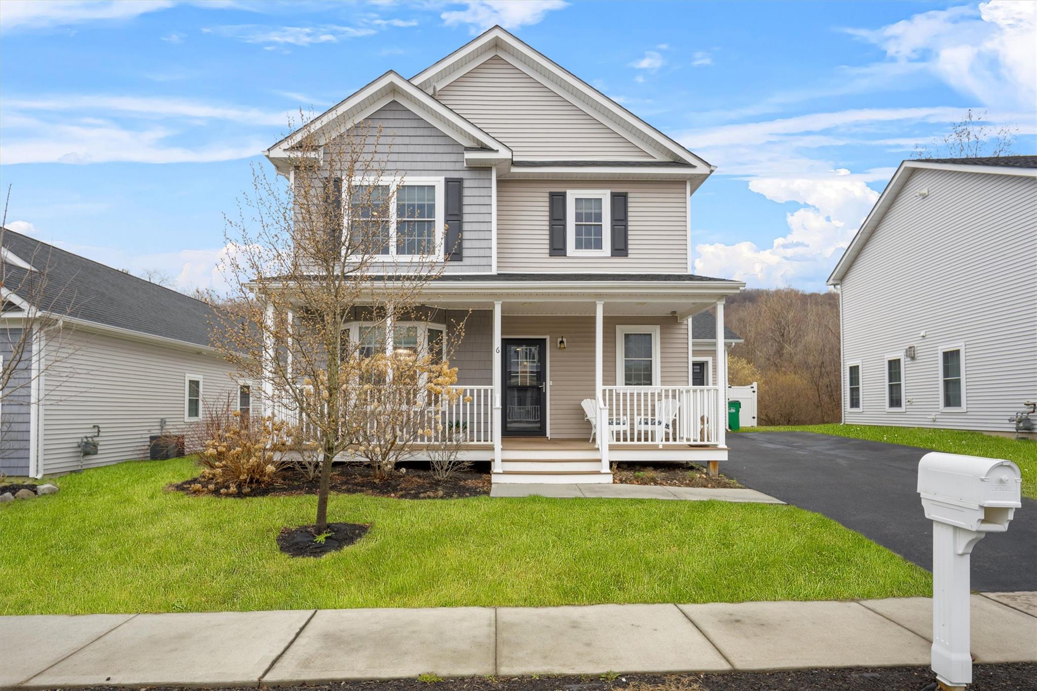 6 Emerson Terrace Property Photo