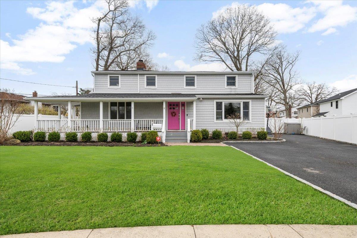 25 Pleasant Avenue Property Photo